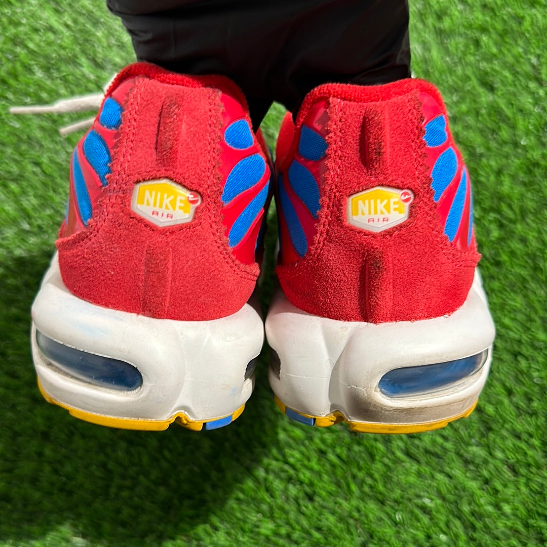 Air Max Plus SE 'Running Club - University Red Light Photo Blue'