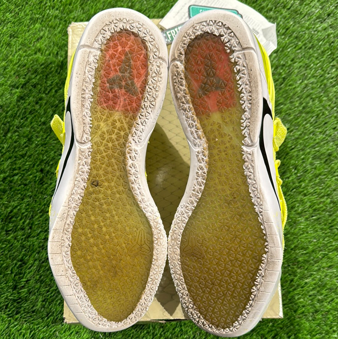 Kobe A.D. NXT 'Volt'