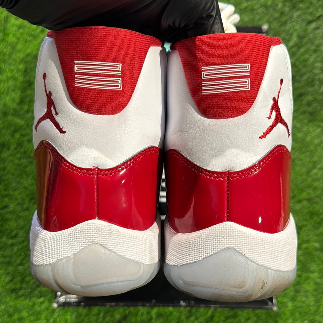 Air Jordan 11 Retro 'Cherry'
