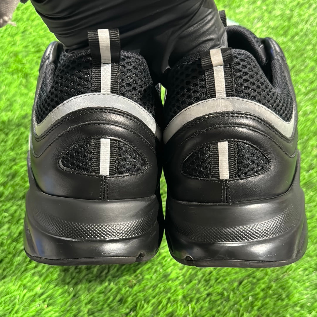 Dior B22 'Black Volt'