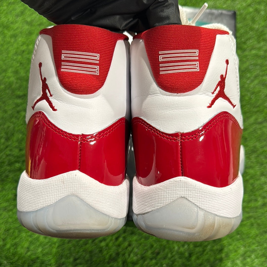 Air Jordan 11 Retro 'Cherry'