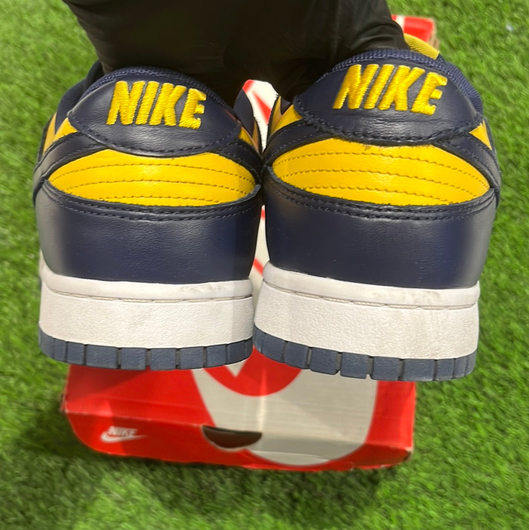 Dunk Low 'Michigan' 2021