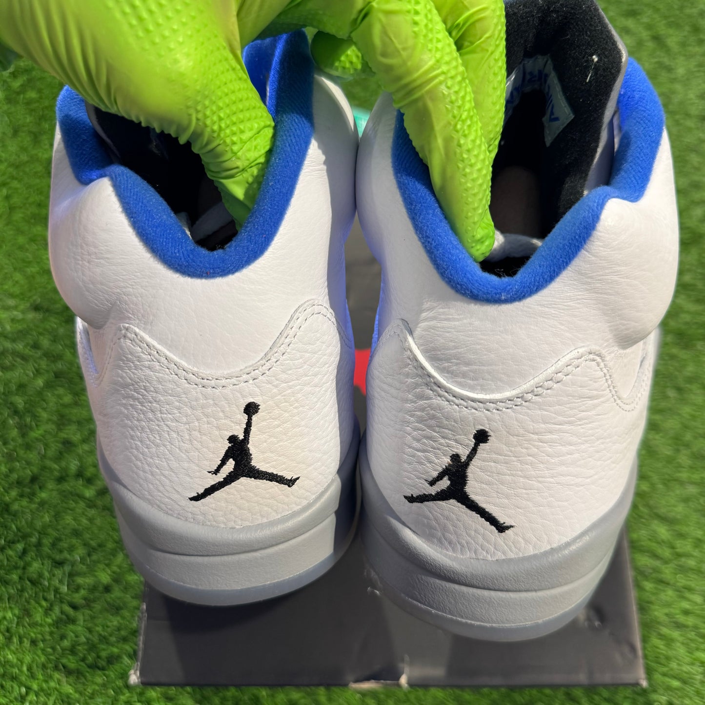 Air Jordan 5 Retro 'Stealth 2.0'