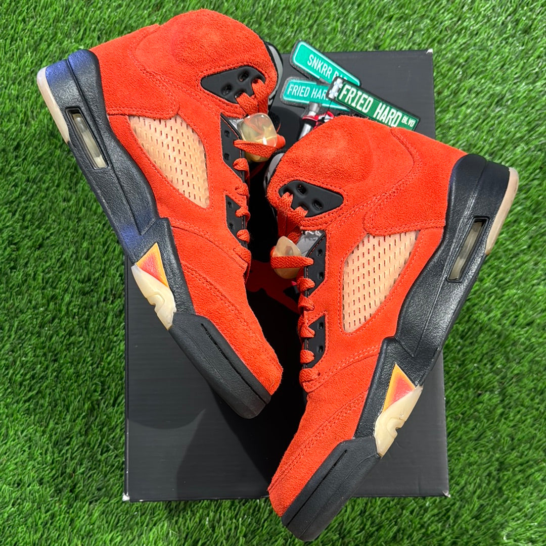 Wmns Air Jordan 5 Retro 'Dunk on Mars'