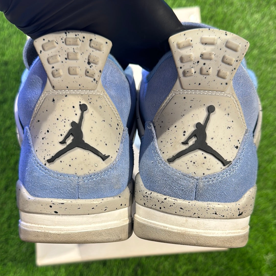 Air Jordan 4 Retro 'University Blue'