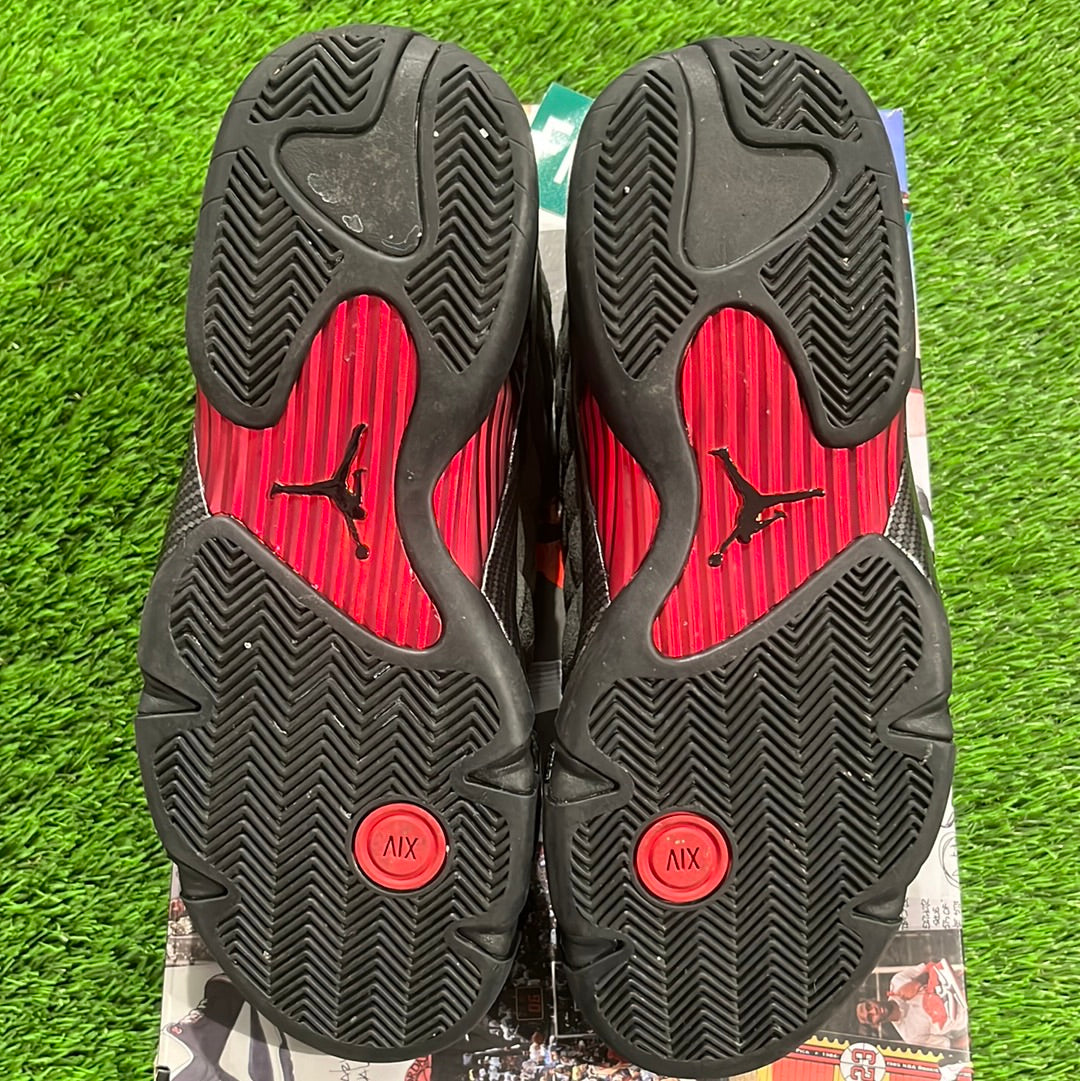 Air Jordan 14 Retro SE 'Black Ferrari'