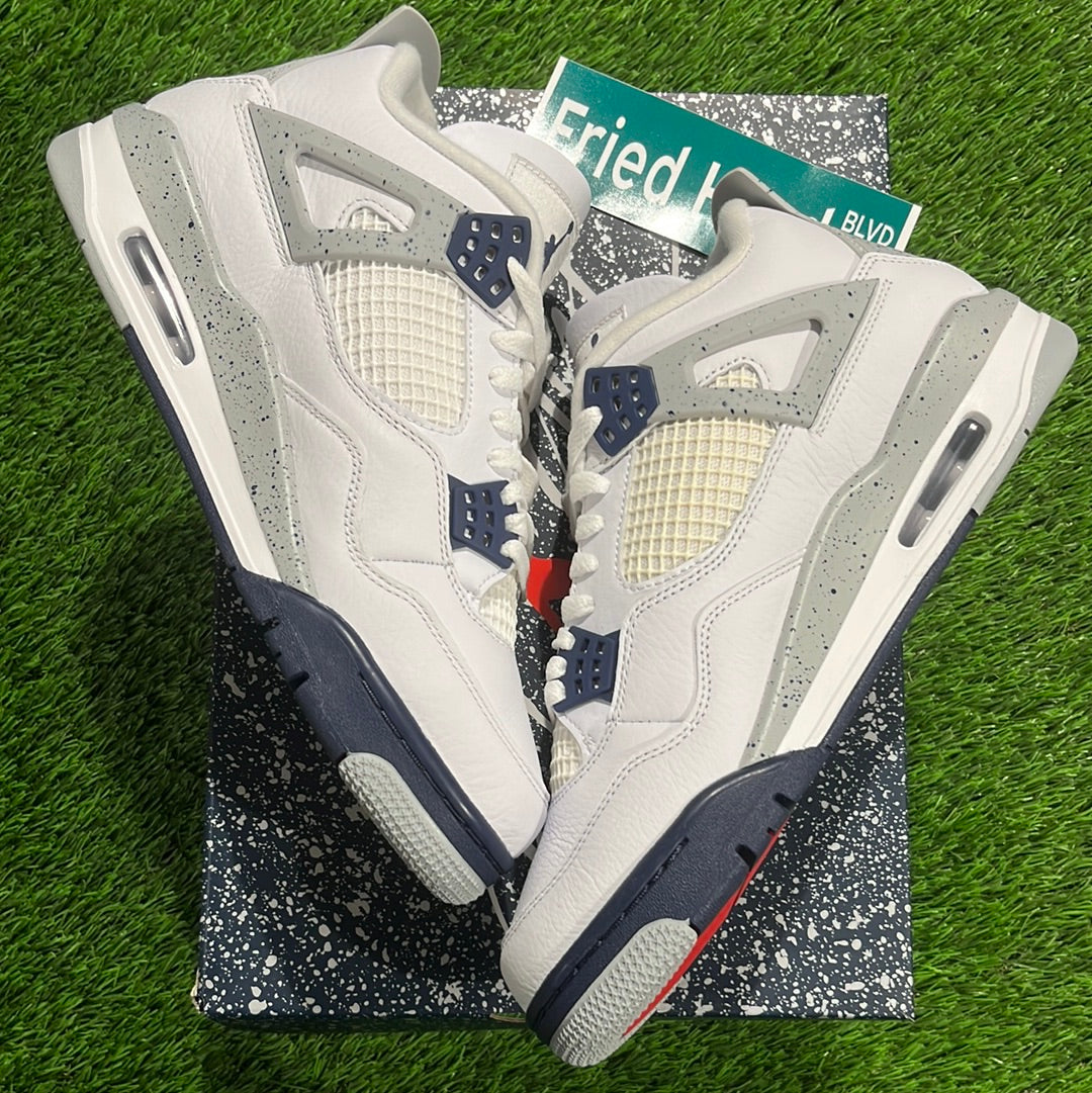 Air Jordan 4 Retro 'Midnight Navy'