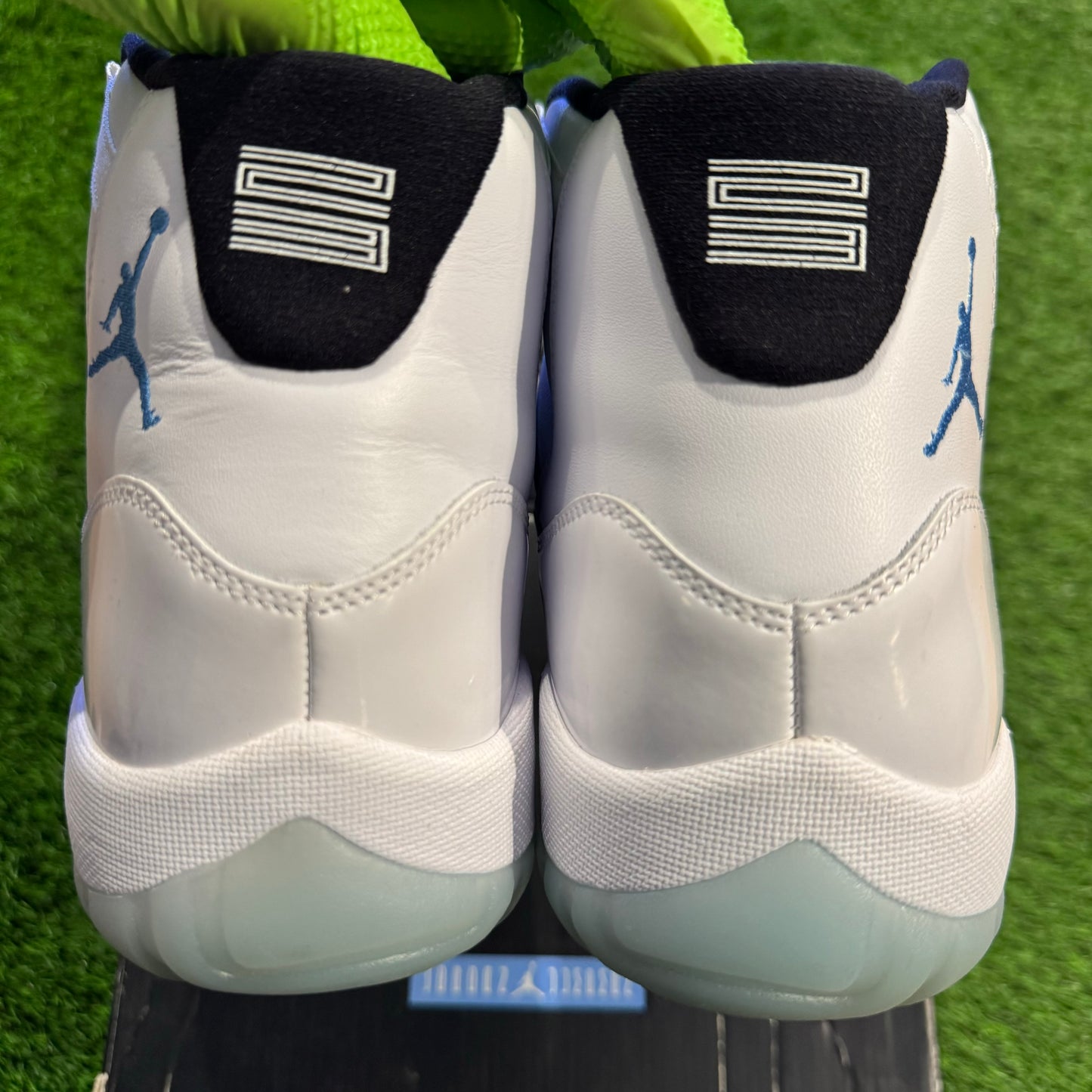 Air Jordan 11 Retro 'Legend Blue' 2014