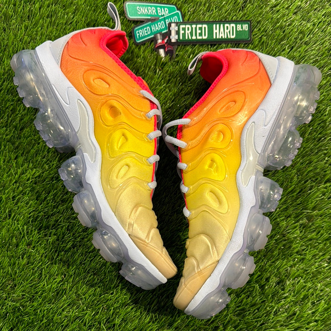 Wmns Air VaporMax Plus 'Sunrise'