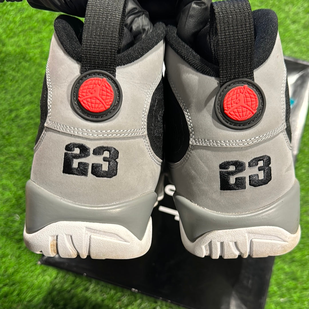 Air Jordan 9 Retro 'Particle Grey'