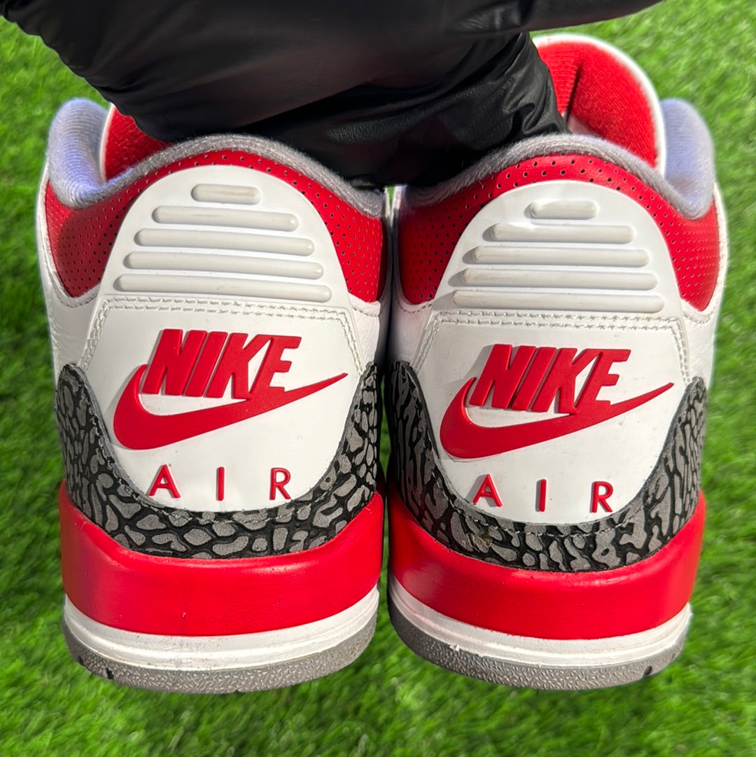 Air Jordan 3 Retro 'Fire Red' 2022