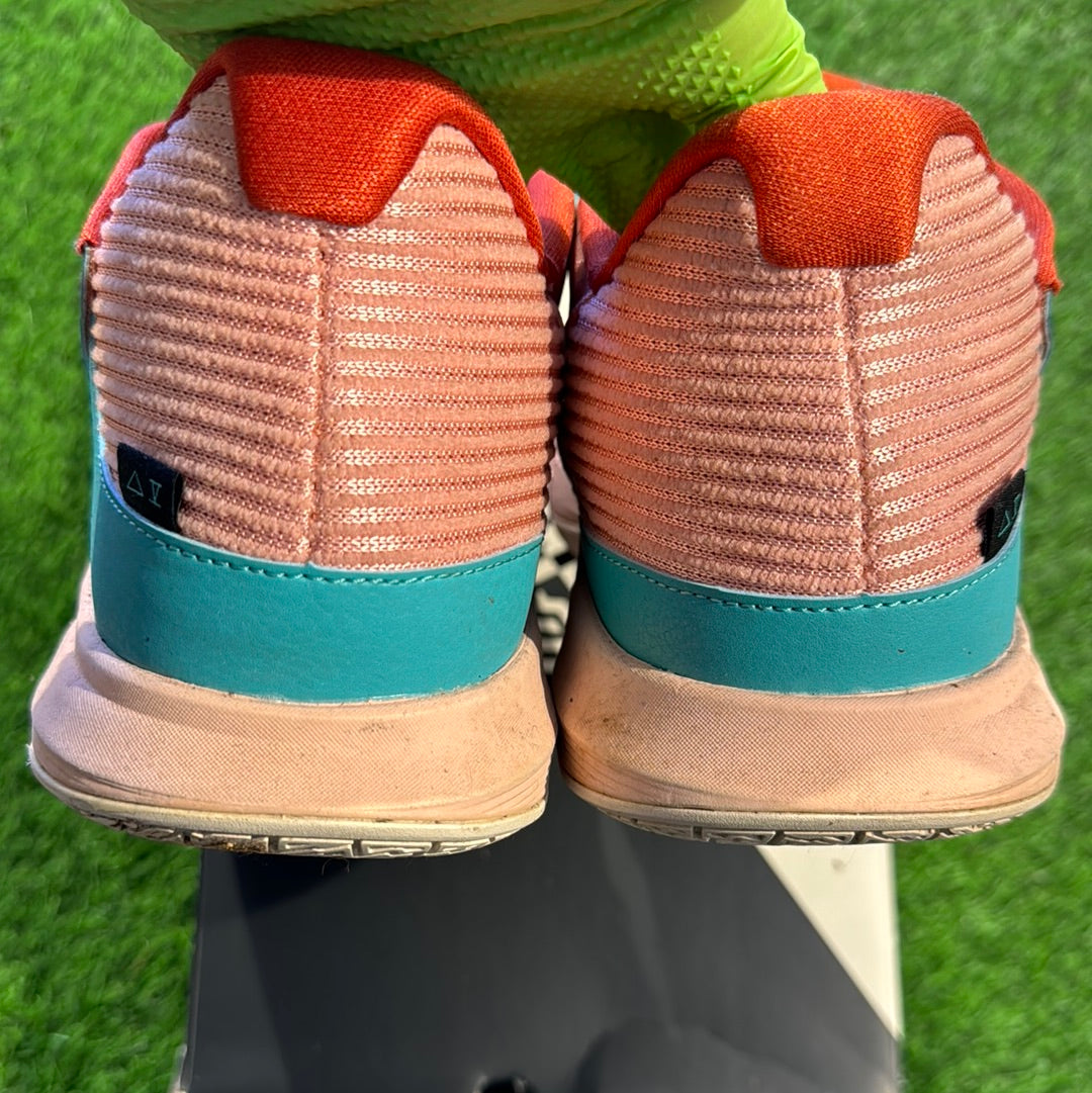 Kyrie Low 5 'Light Madder Root'