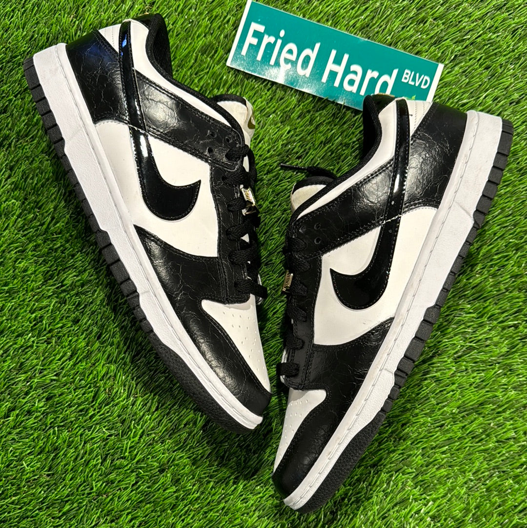 Dunk Low SE 'World Champ'