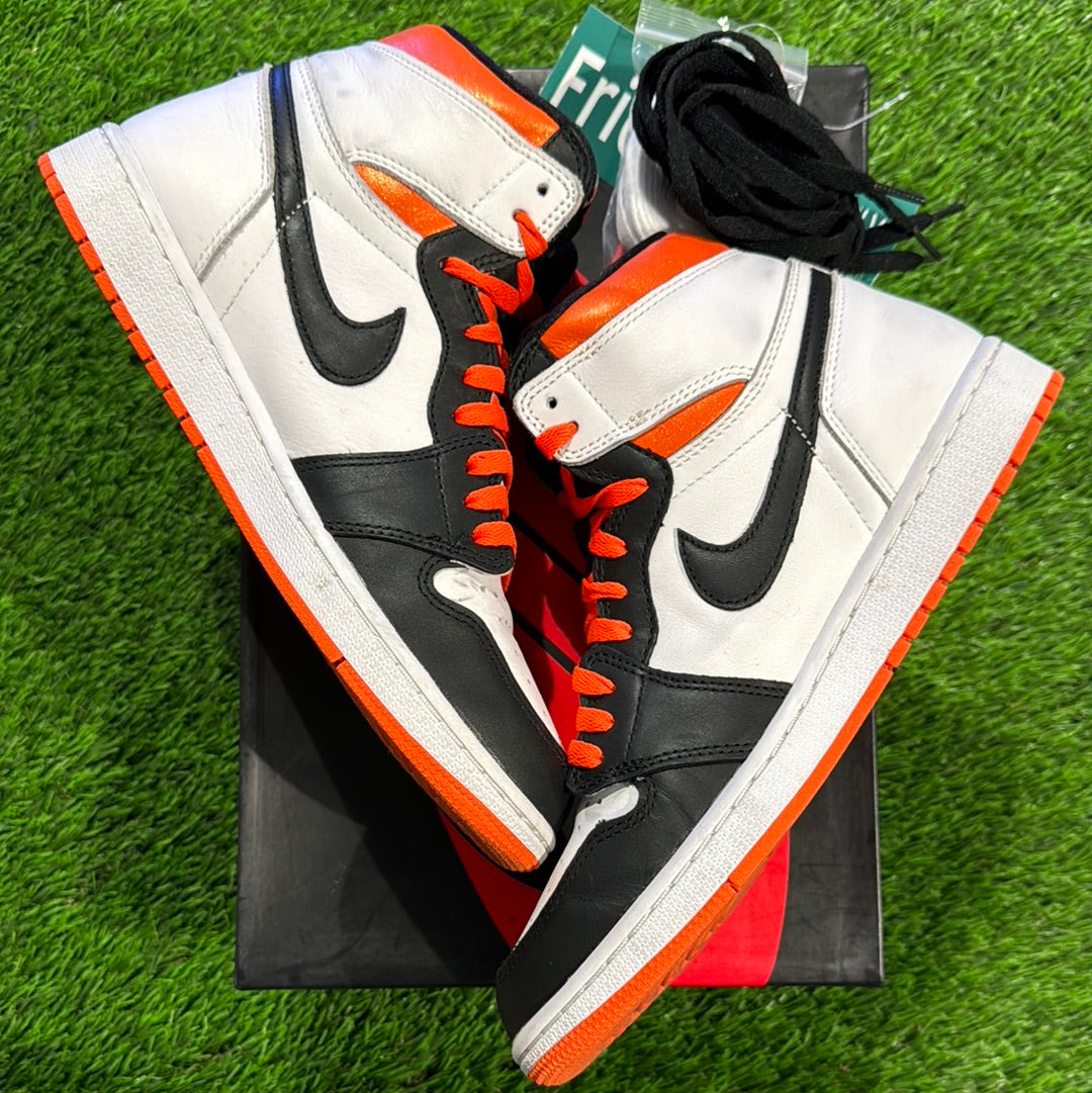 Air Jordan 1 Retro High OG 'Electro Orange'