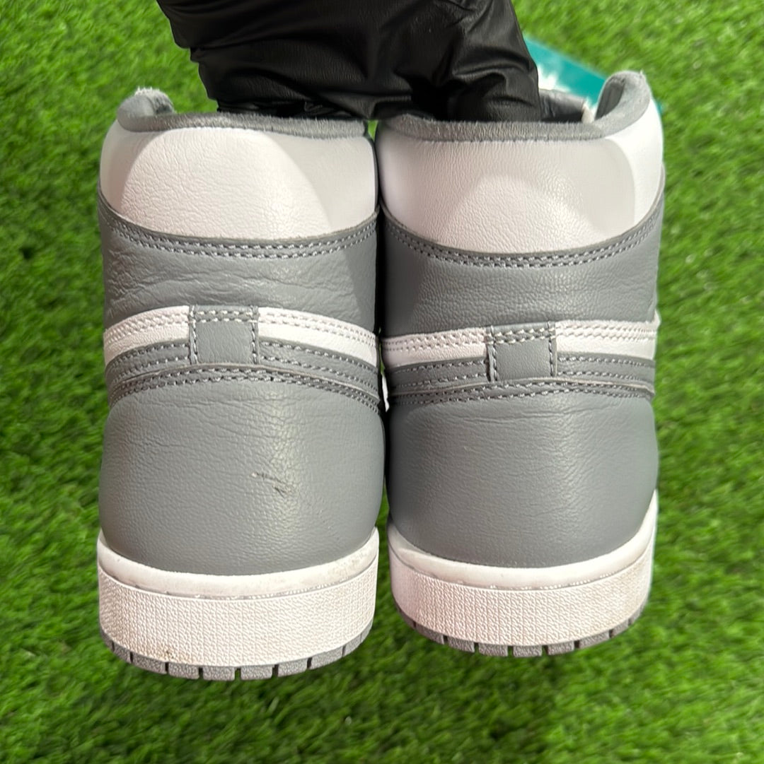 Air Jordan 1 Retro High OG 'Stealth'