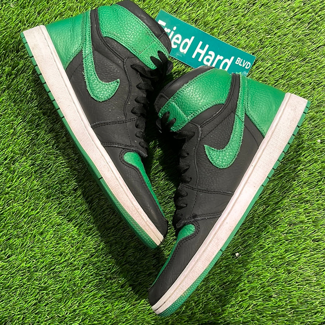 Air Jordan 1 Retro High OG 'Pine Green 2.0'
