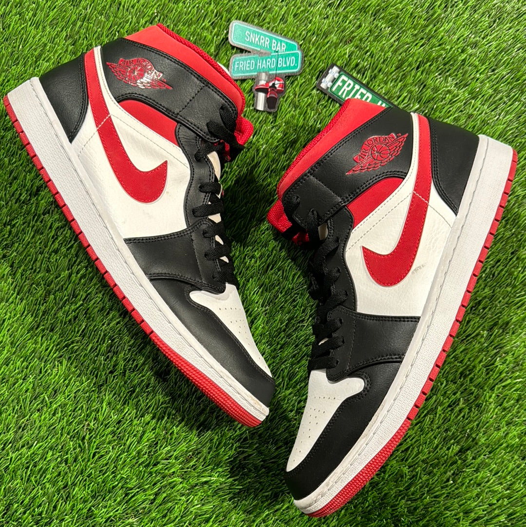 Air Jordan 1 Mid 'Black Gym Red'