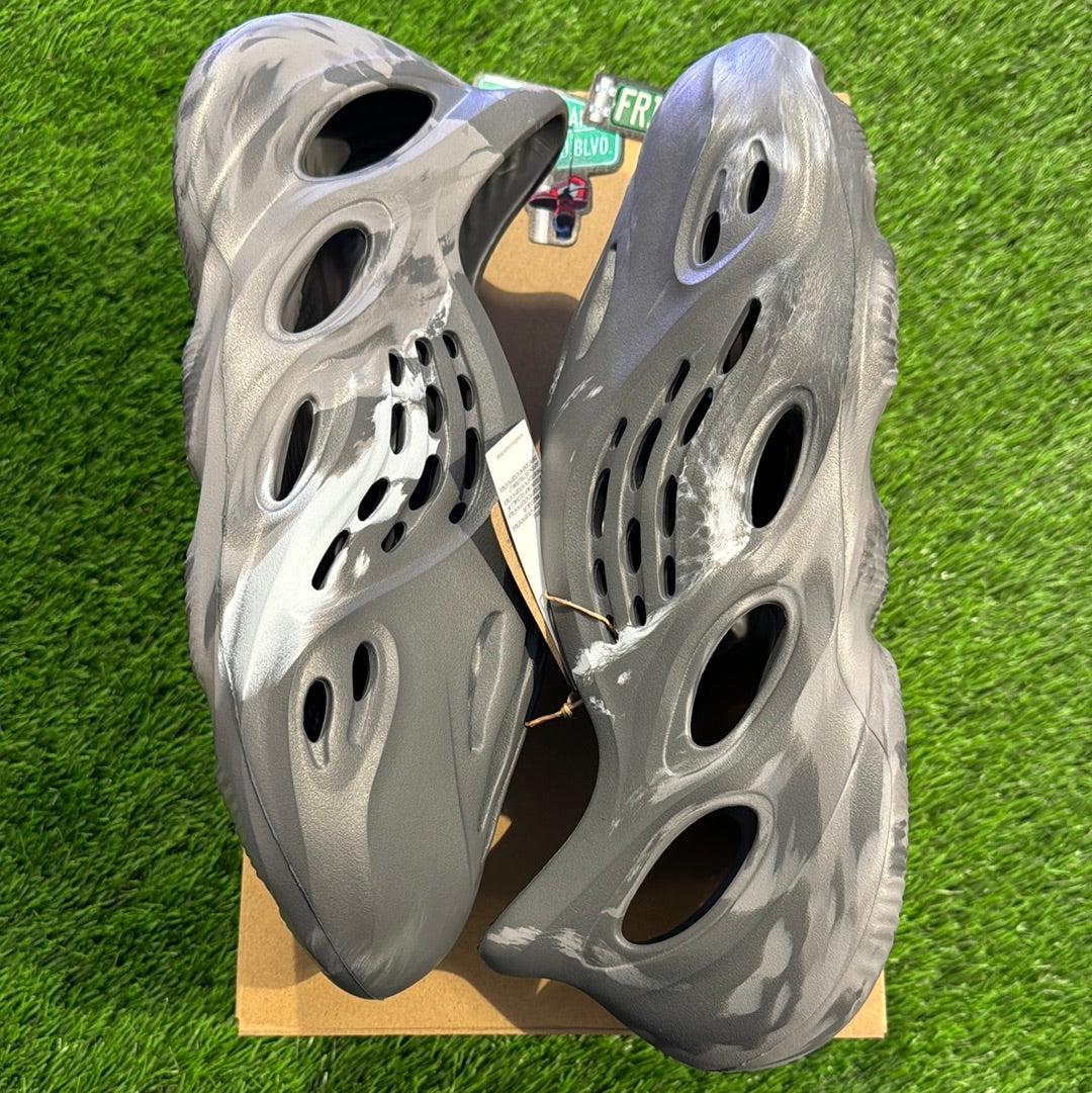 Yeezy Foam Runner 'MX Granite'