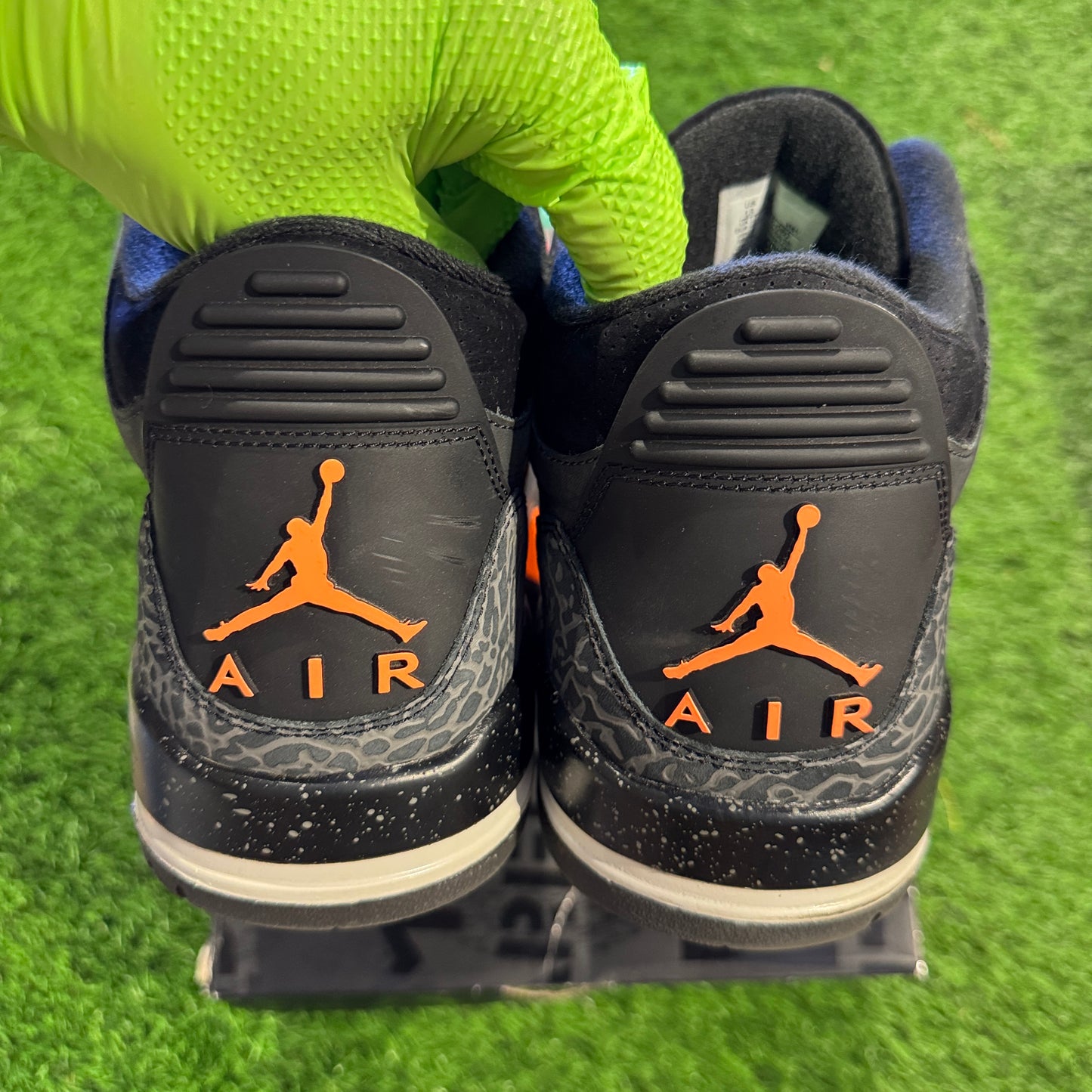 Air Jordan 3 Retro 'Fear' 2023