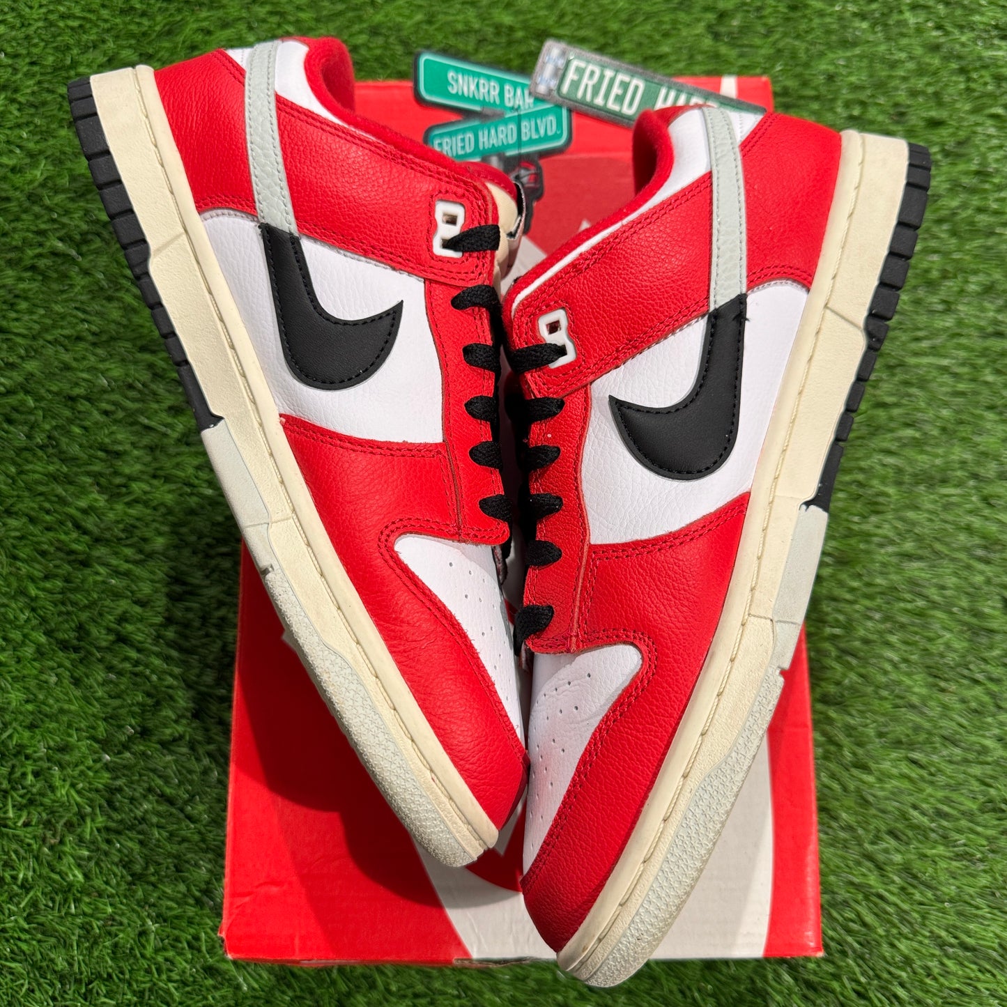 Dunk Low 'Split - Chicago'