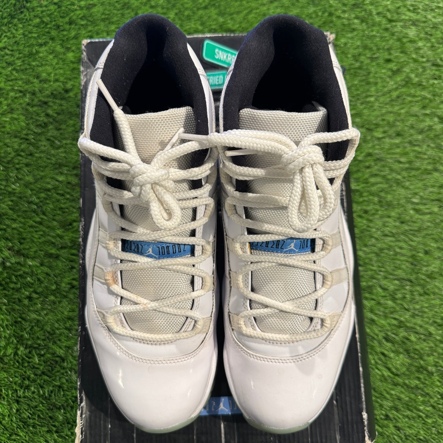 Air Jordan 11 Retro 'Legend Blue' 2014
