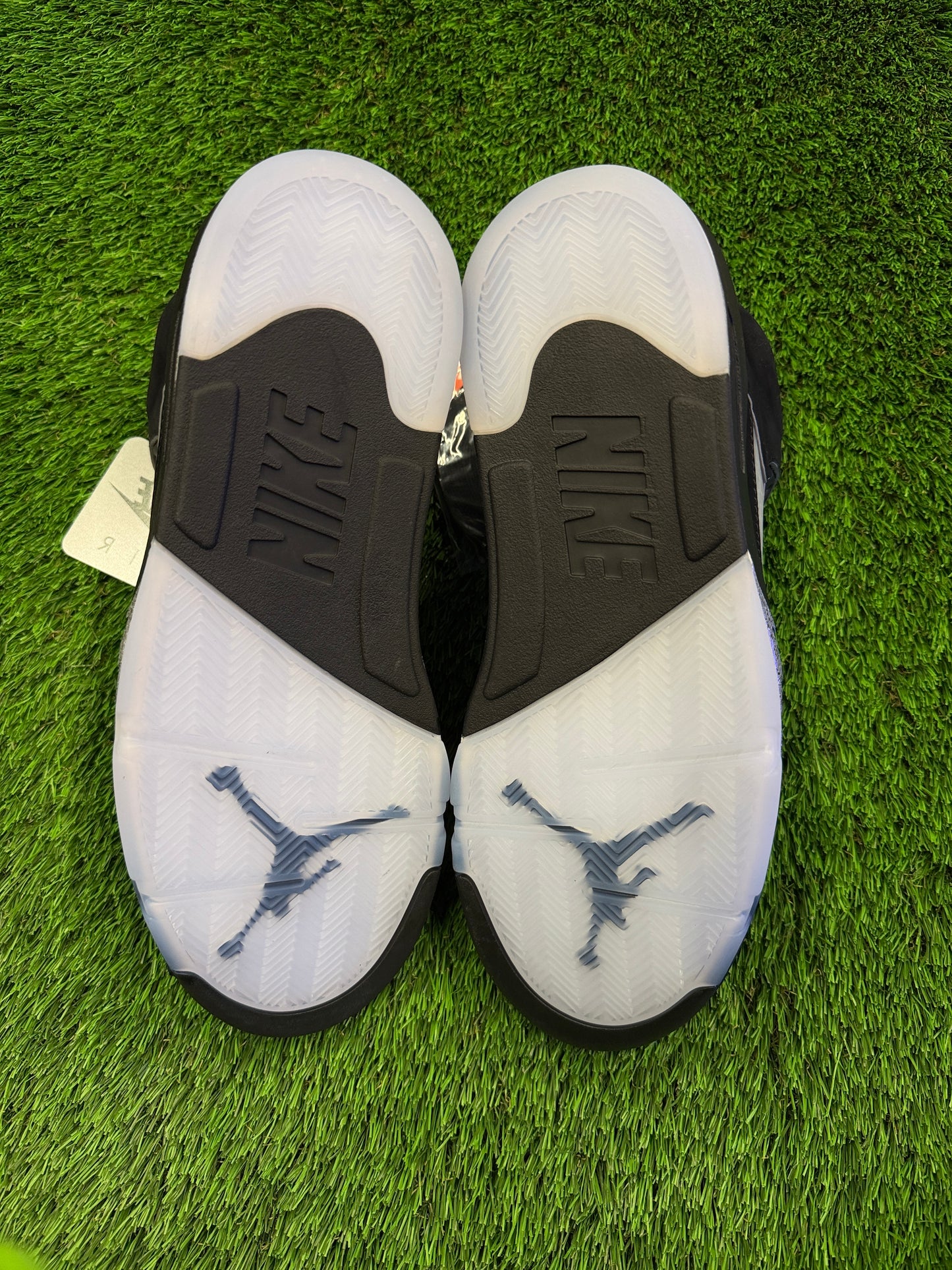 Air Jordan 5 Retro OG 'Black Metallic Reimagined'
