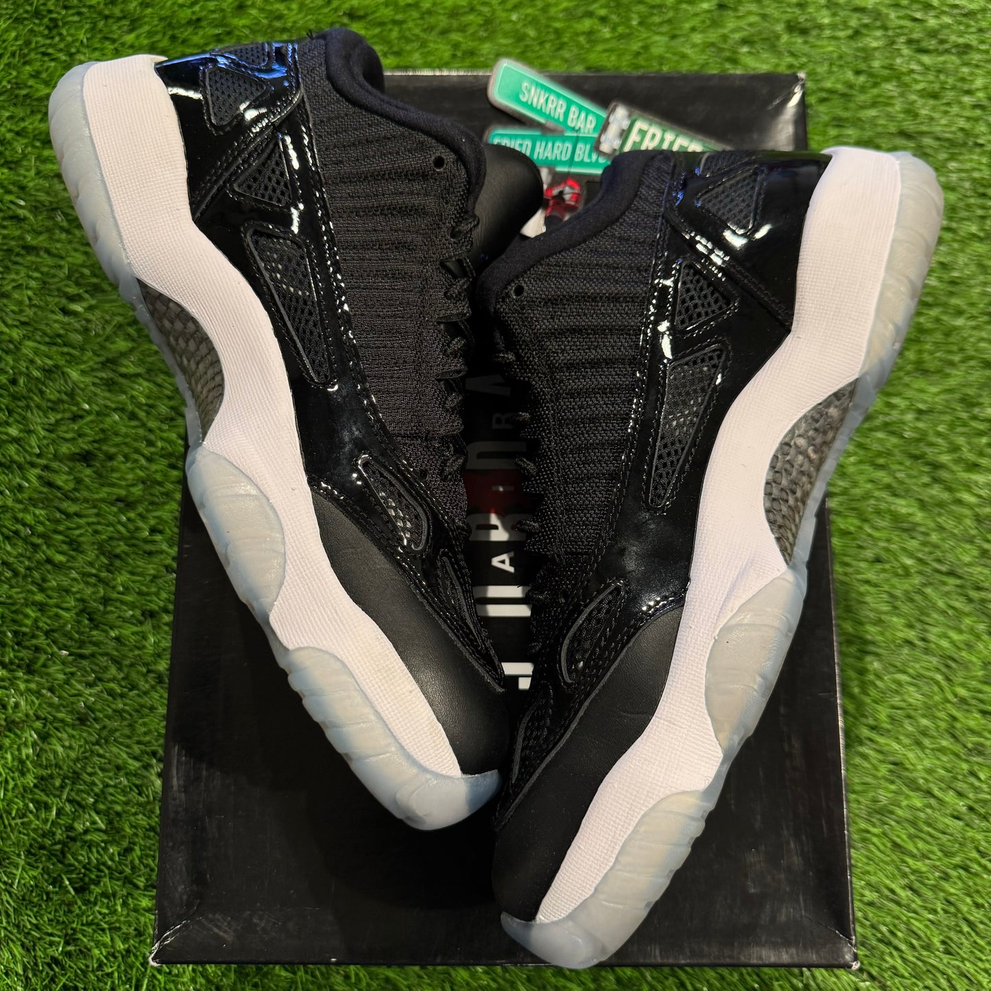 Air Jordan 11 Retro Low IE 'Space Jam'