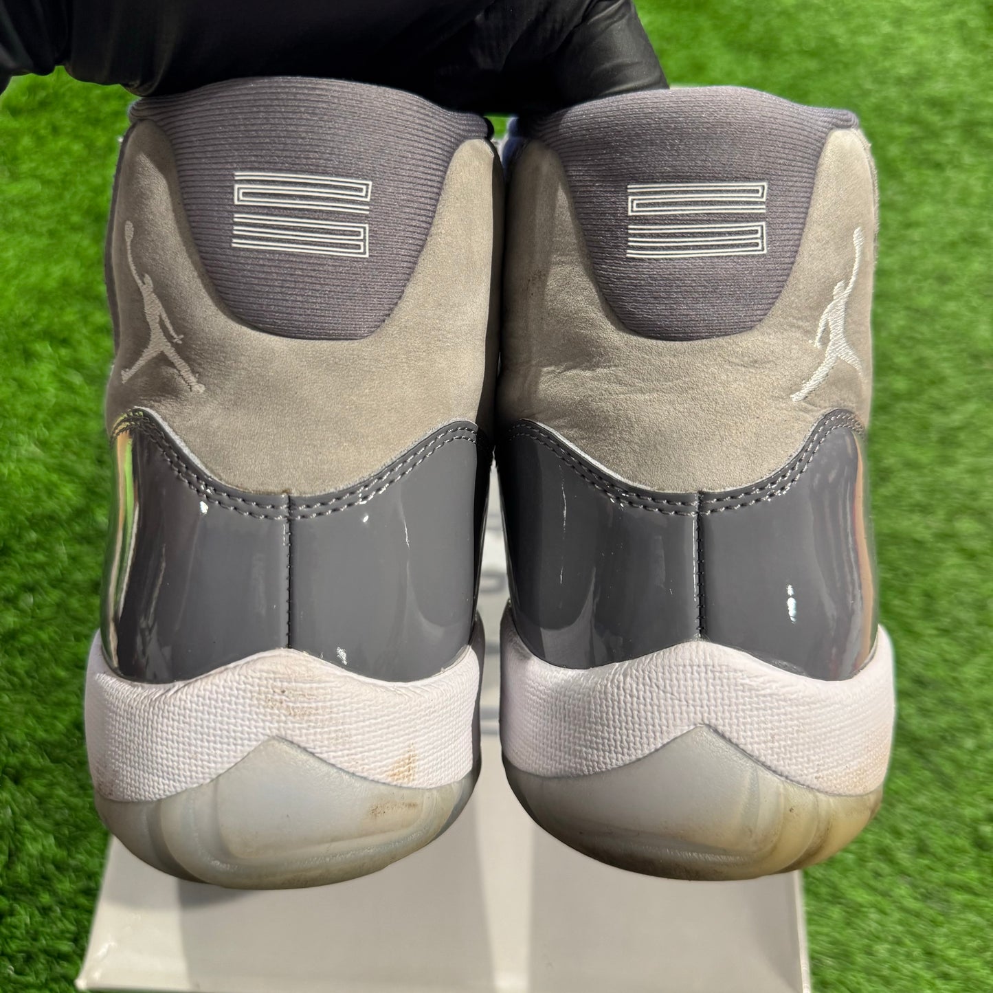 Air Jordan 11 Retro 'Cool Grey' 2021