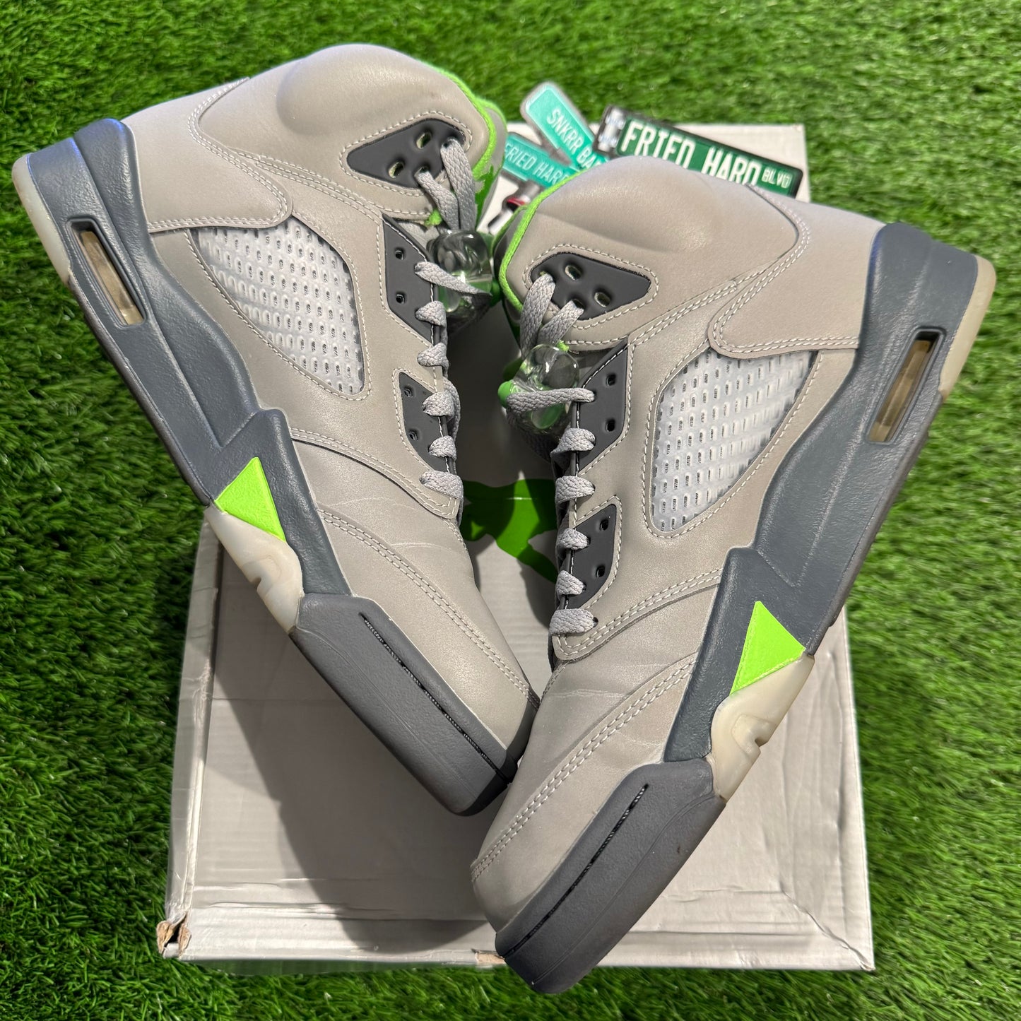 Air Jordan 5 Retro 'Green Bean' 2022