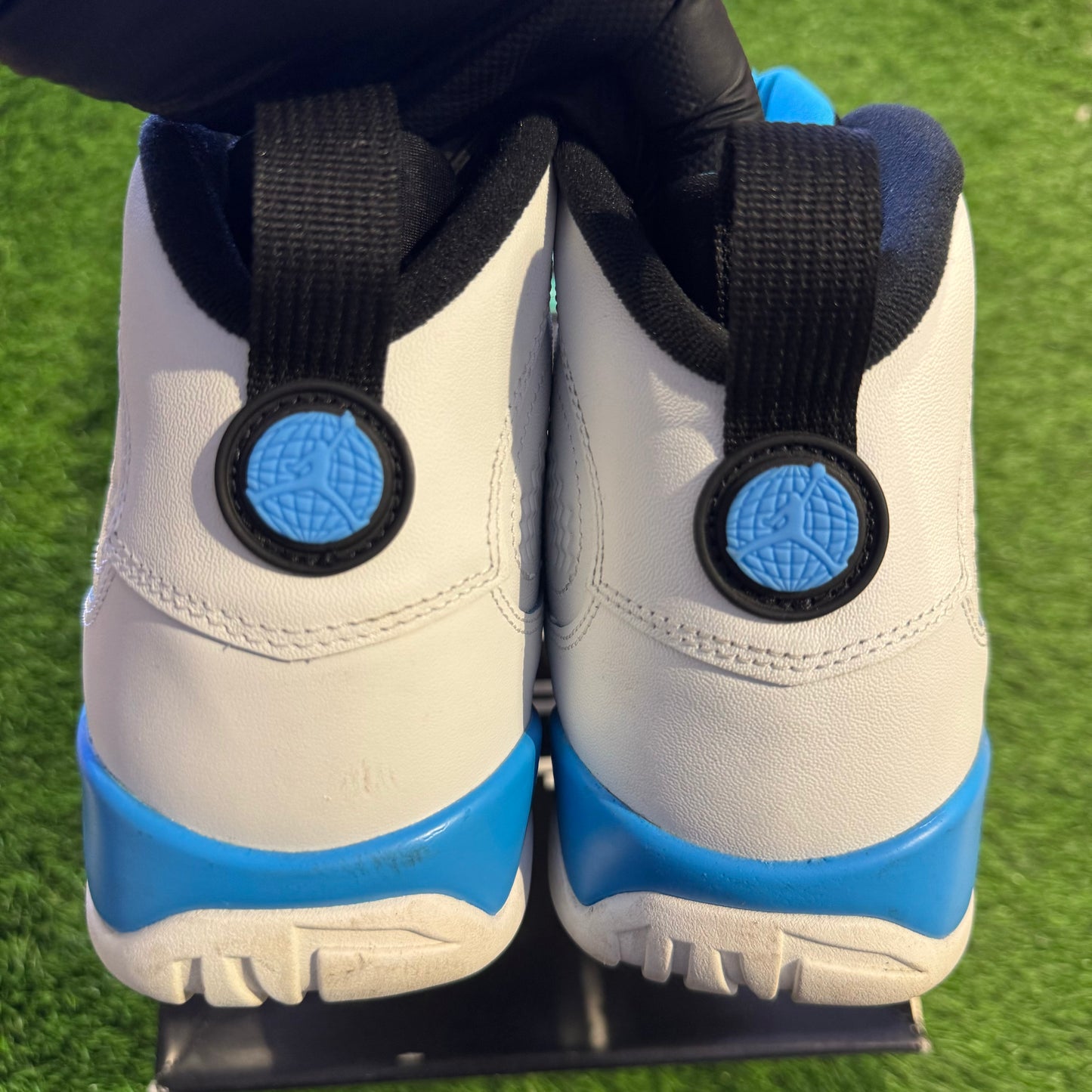 Air Jordan 9 Retro 'Powder Blue' 2024