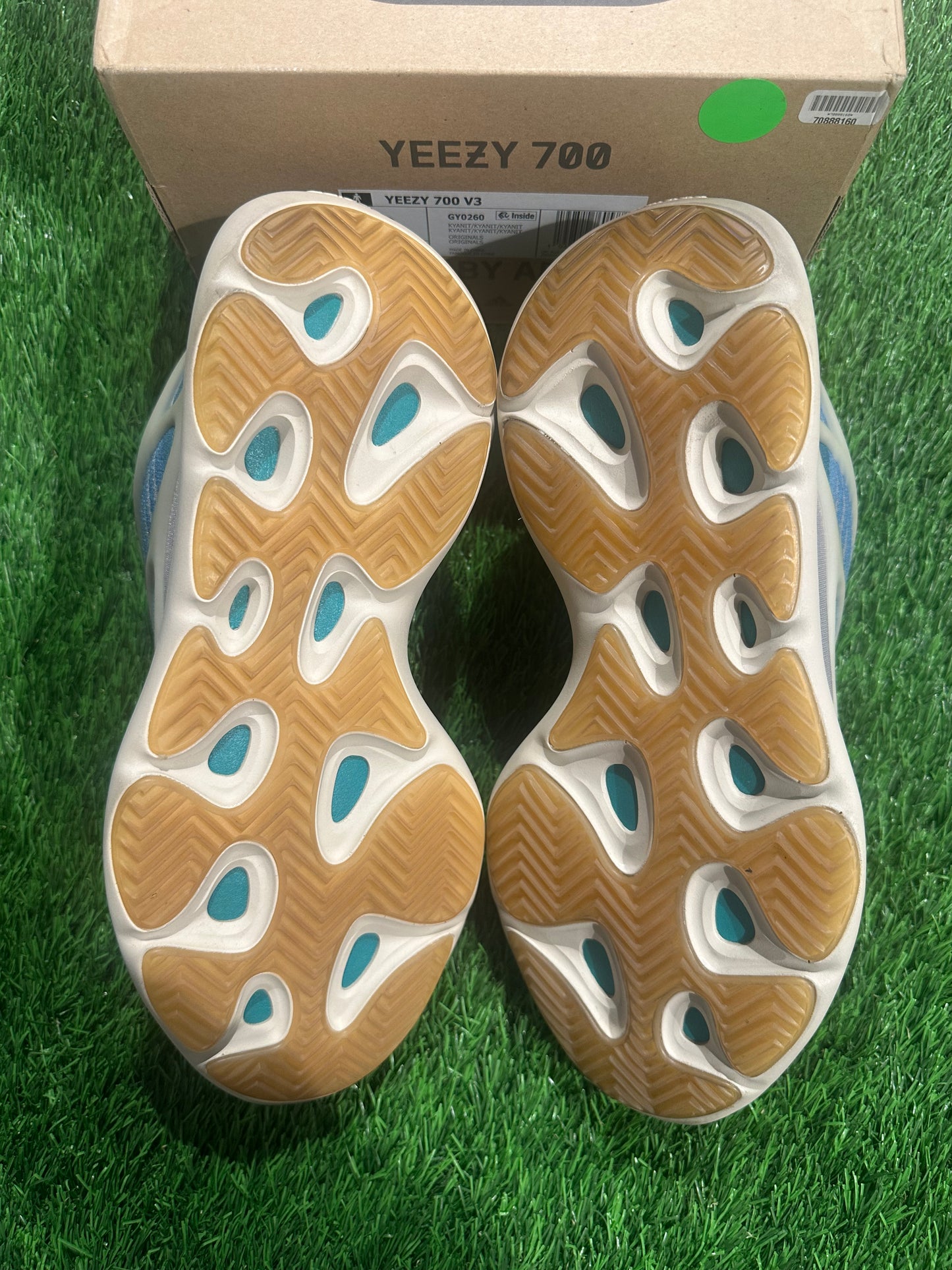 adidas Yeezy 700 V3 Kyanite