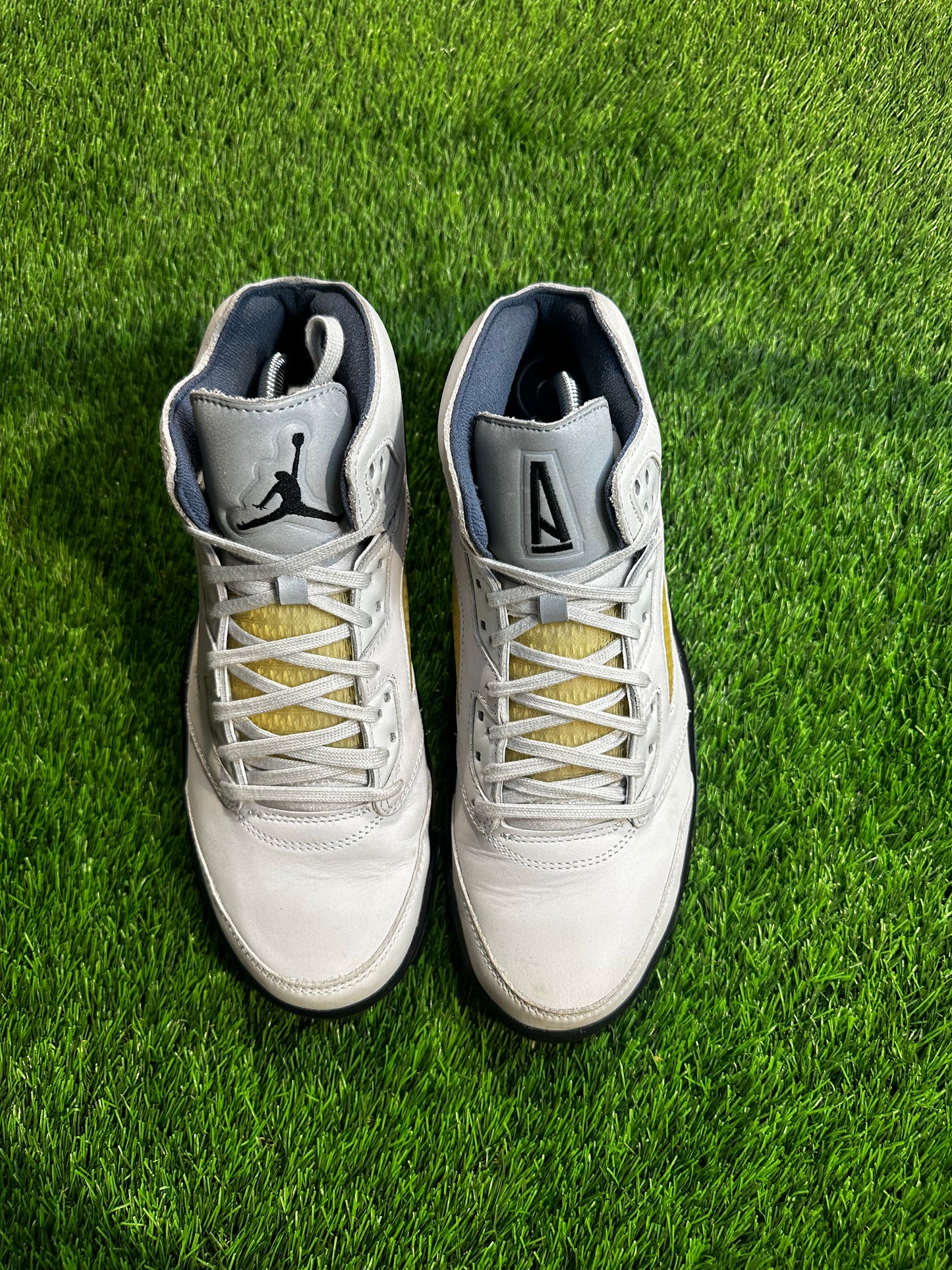 Jordan 5 Retro A Ma Maniére Dawn (Women's)
