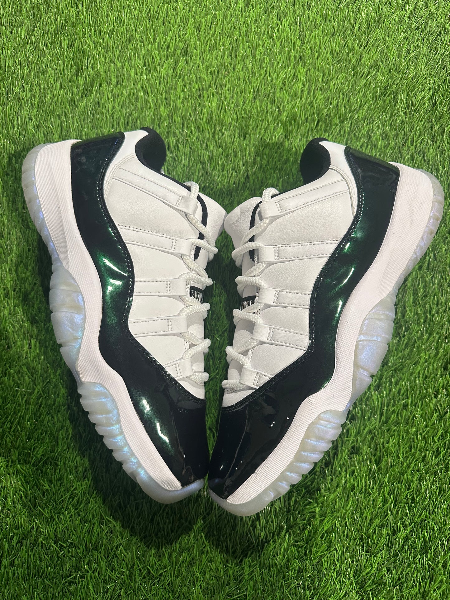 Jordan 11 Retro Low Iridescent