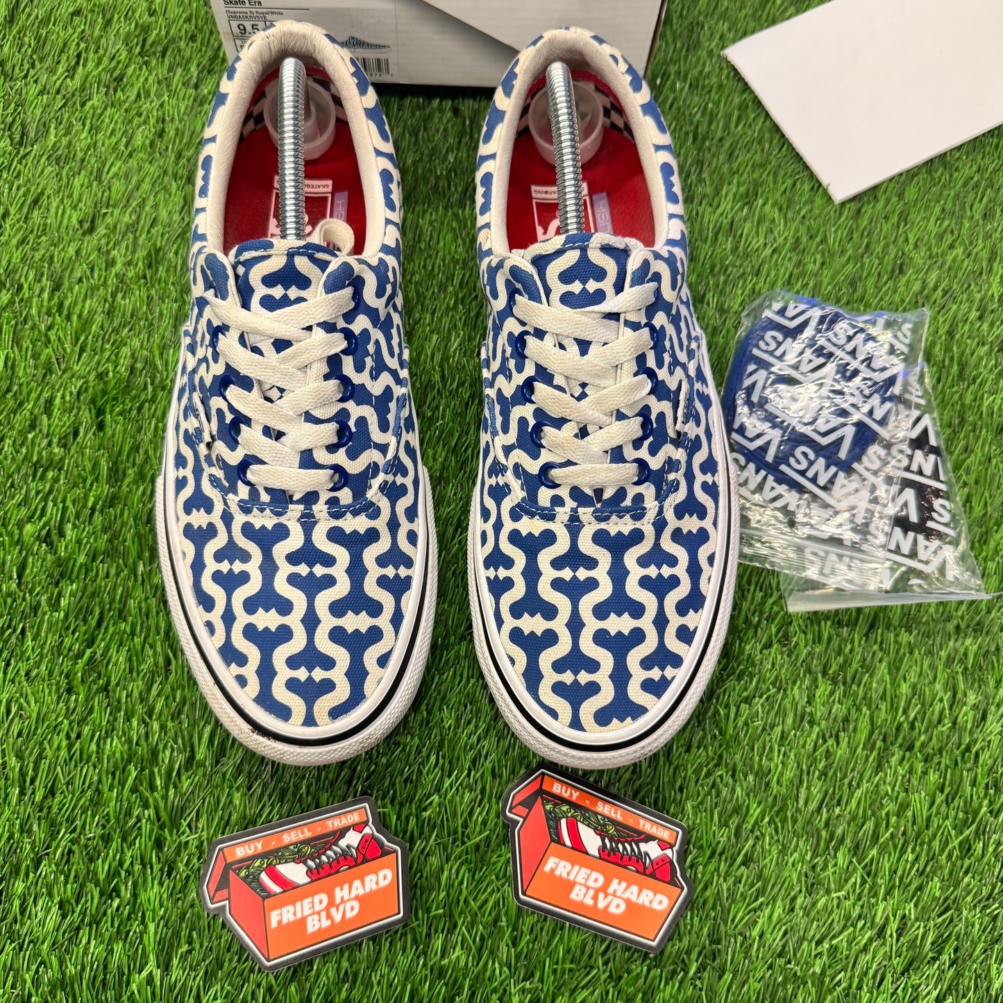 Vans Skate Era Supreme Monogram S Logo Blue SIZE 9.5M/11W