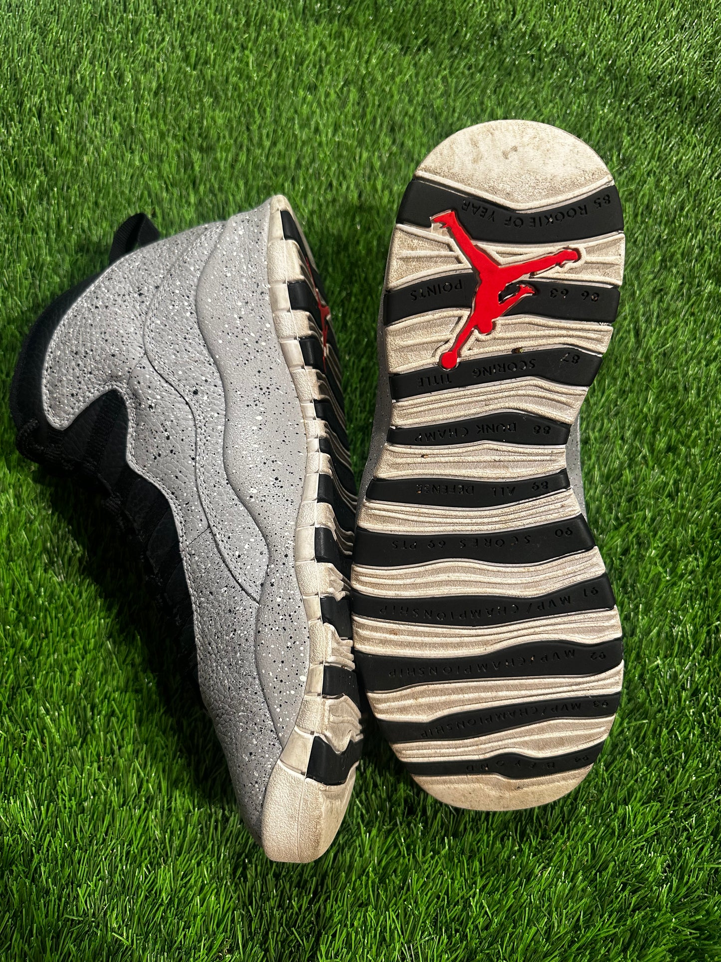 Jordan 10 Retro Light Smoke Grey