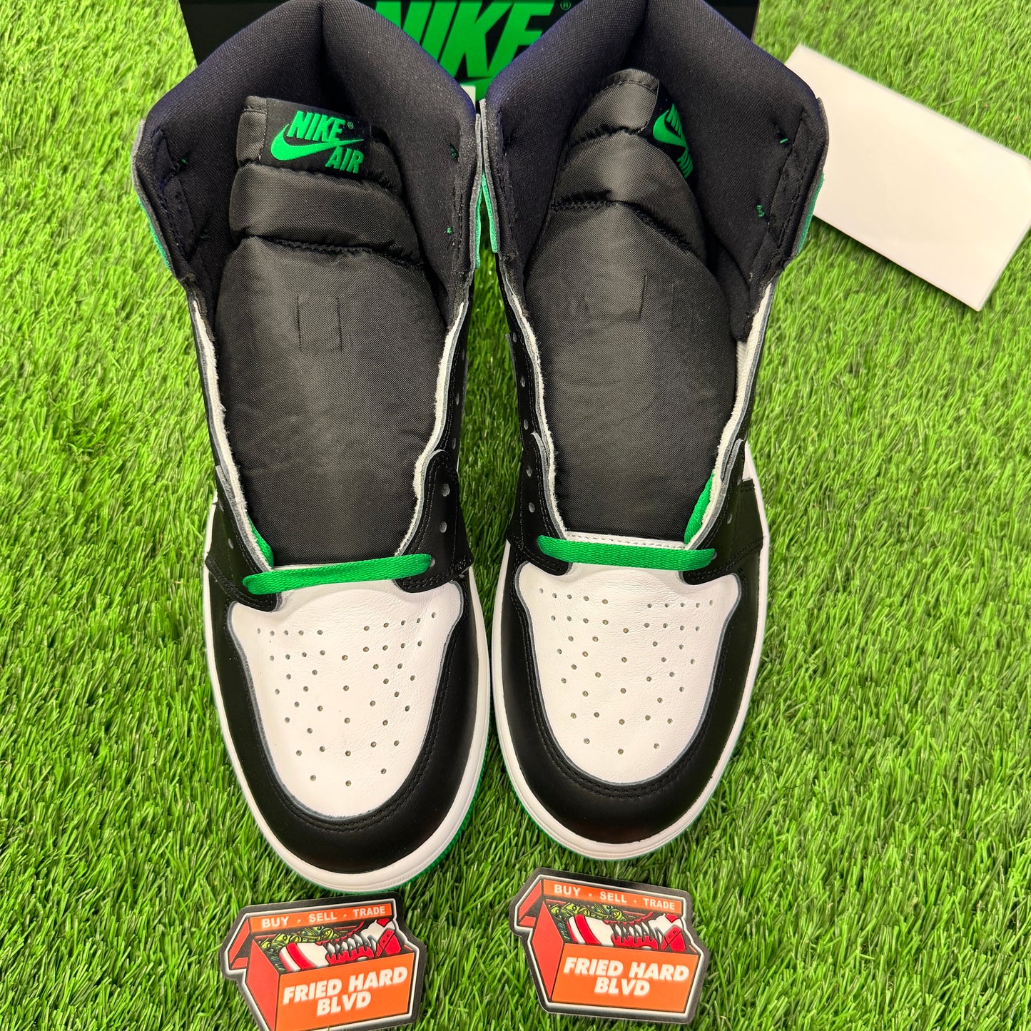 Jordan 1 Retro High OG Lucky Green 13M/14.5W