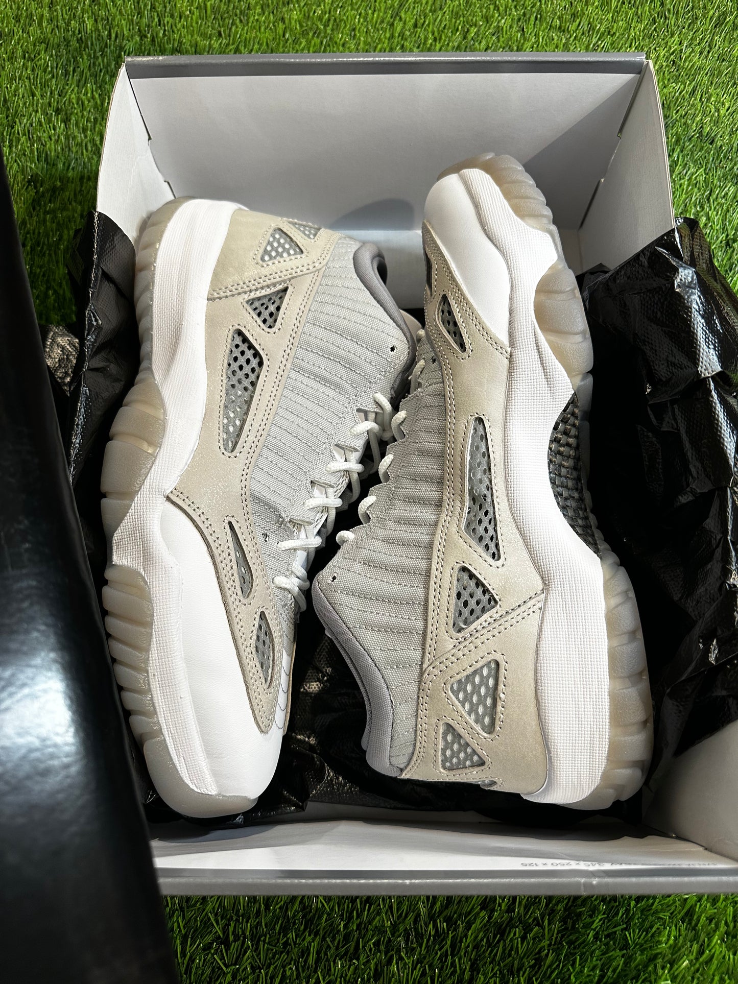 Jordan 11 Retro Low IE Light Orewood Brown