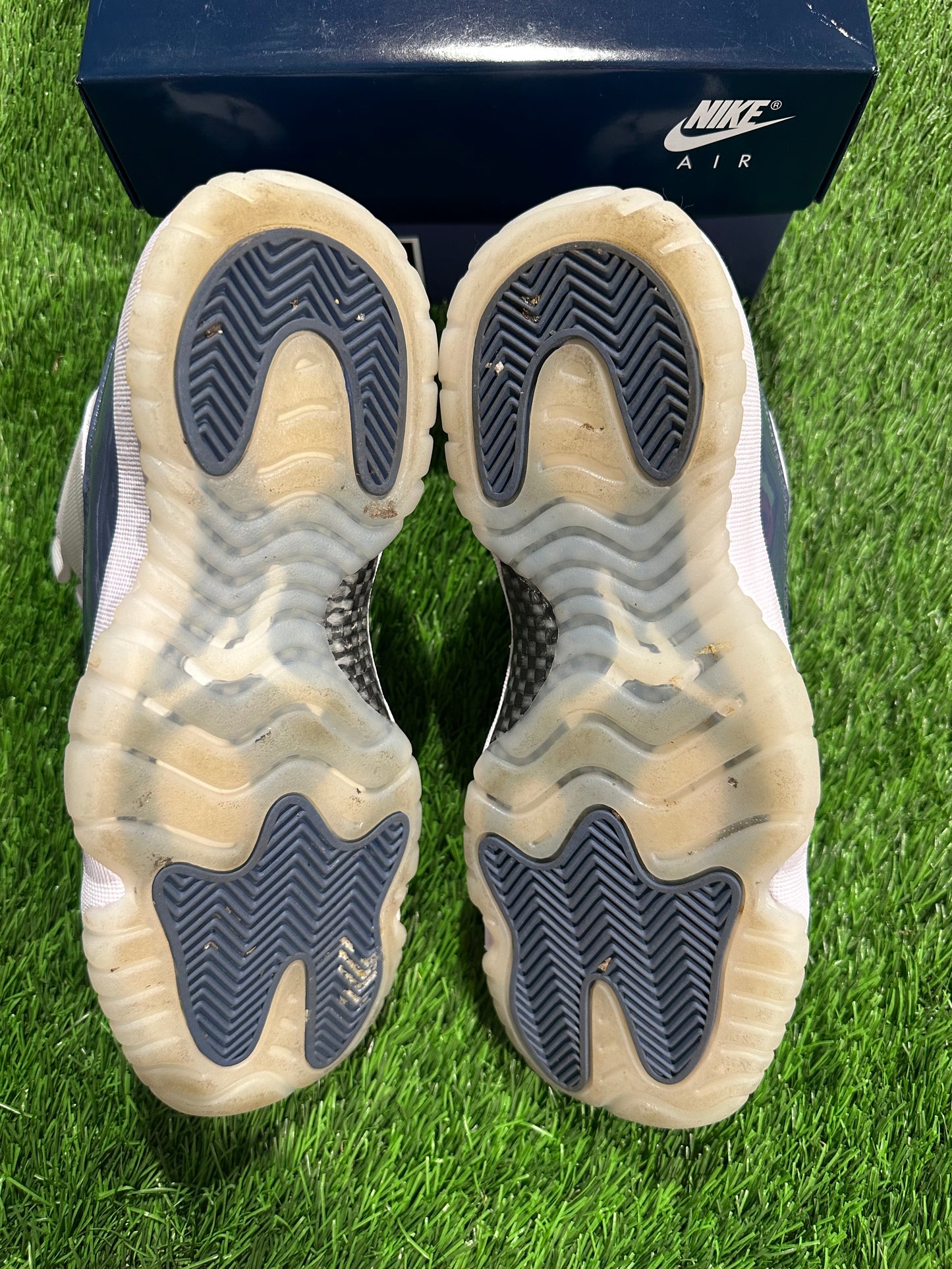 Jordan 11 Retro Low Diffused Blue (GS)