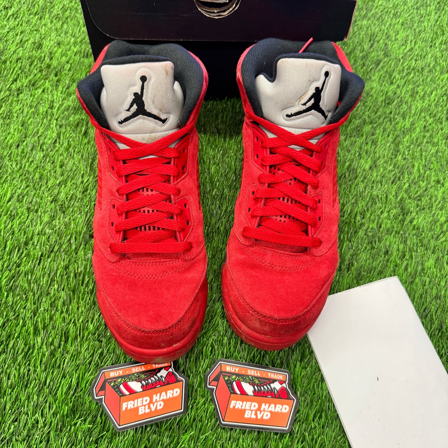Jordan 5 Retro Red Suede (GS) SIZE 7Y/8.5W