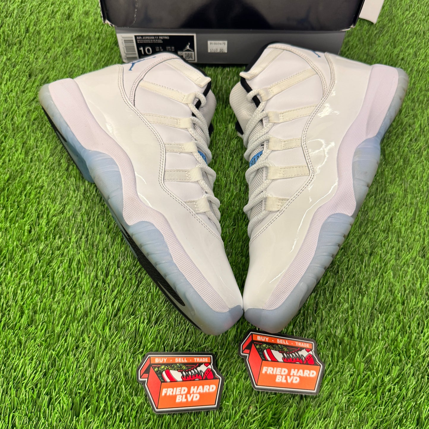 Jordan 11 Retro Legend Blue (2024) SIZE 10M/11.5W