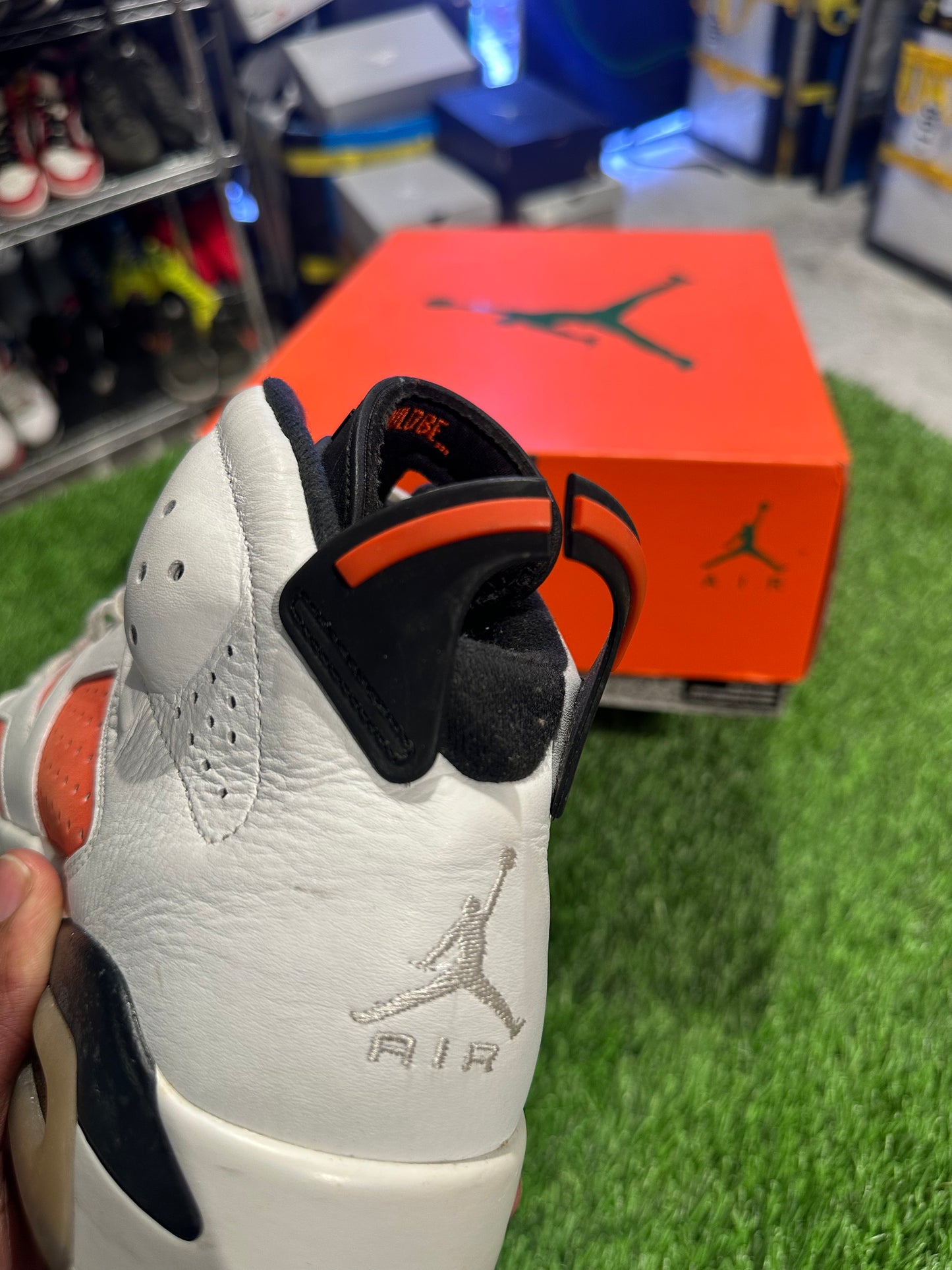 Jordan 6 Retro Gatorade Like Mike White SIZE 9.5M/11W