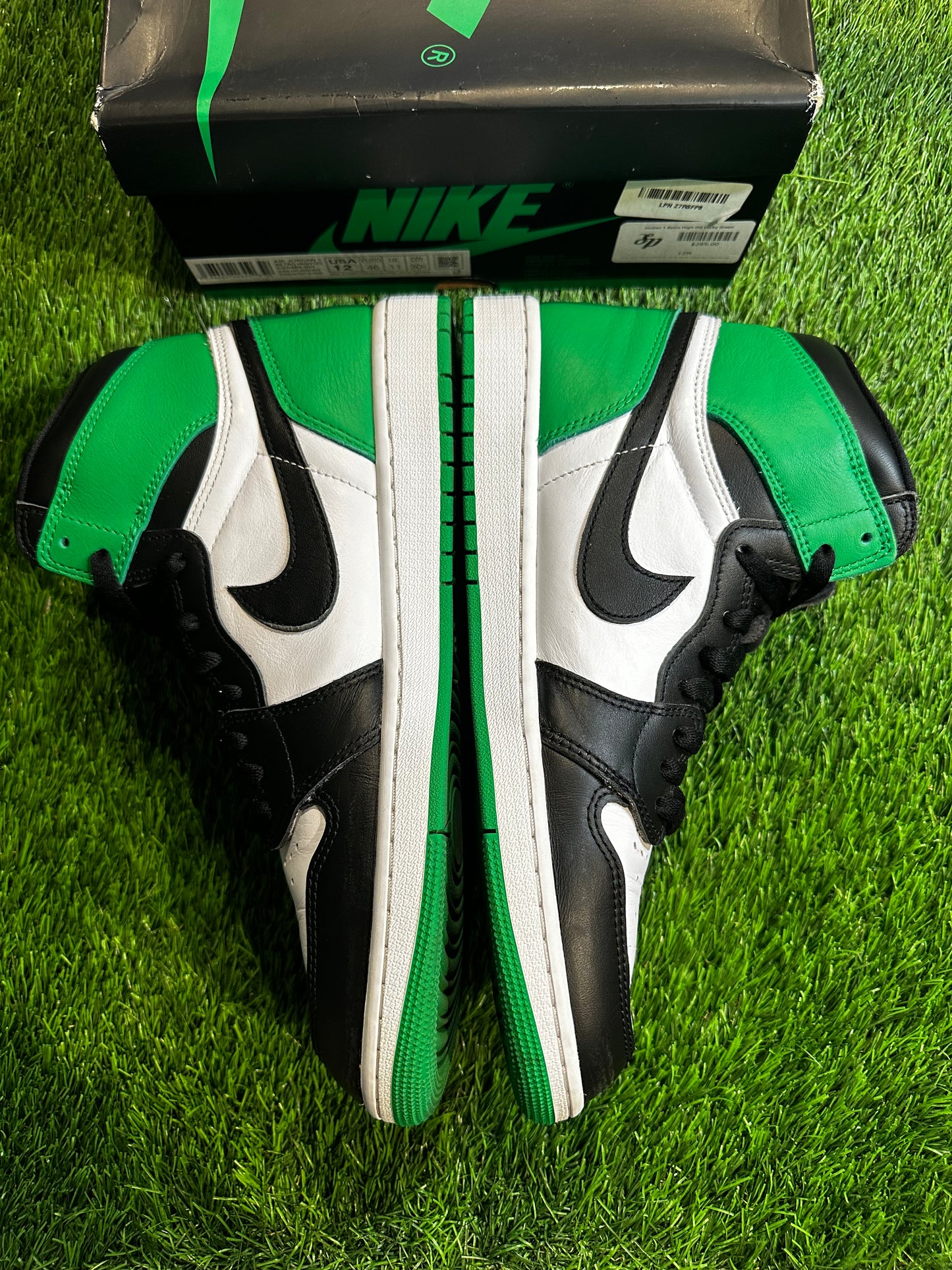Jordan 1 Retro High OG Lucky Green