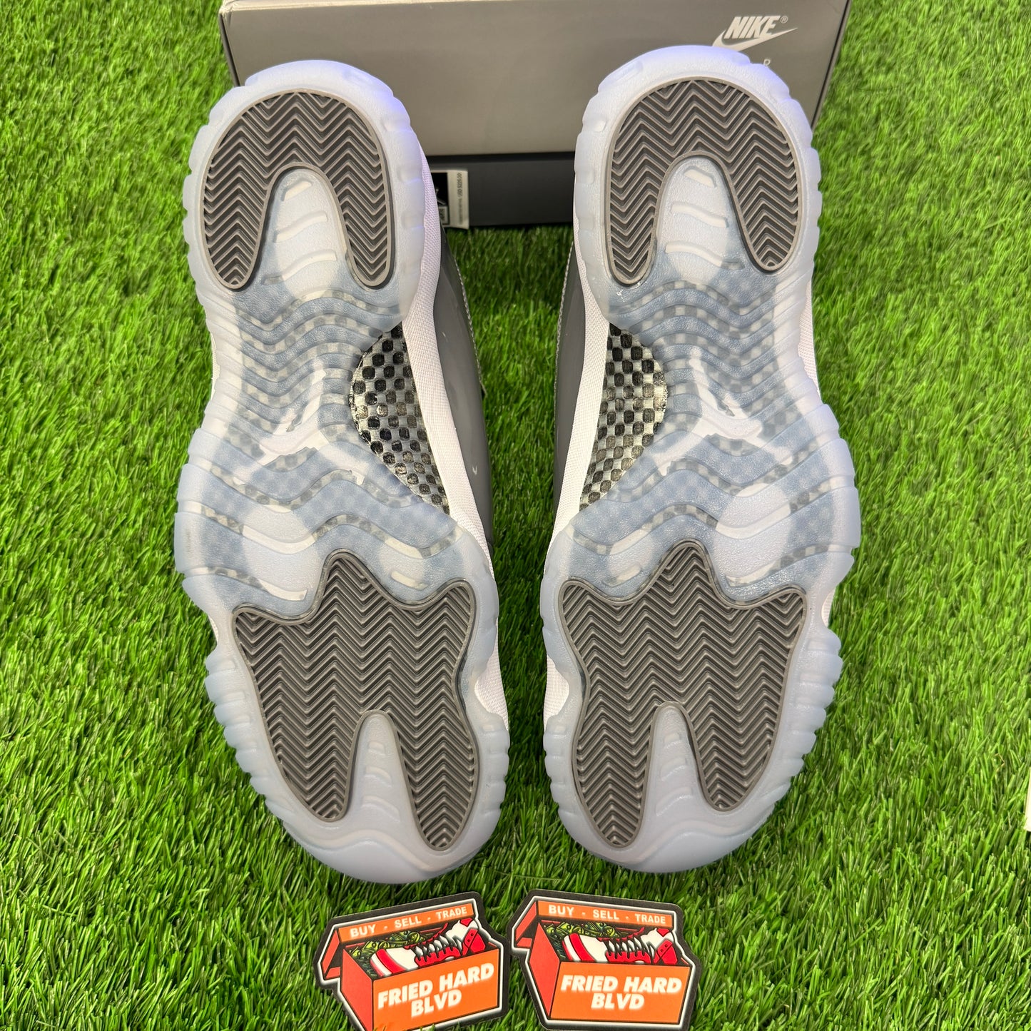 Jordan 11 Retro Cool Grey (2021) SIZE 12M/13.5W