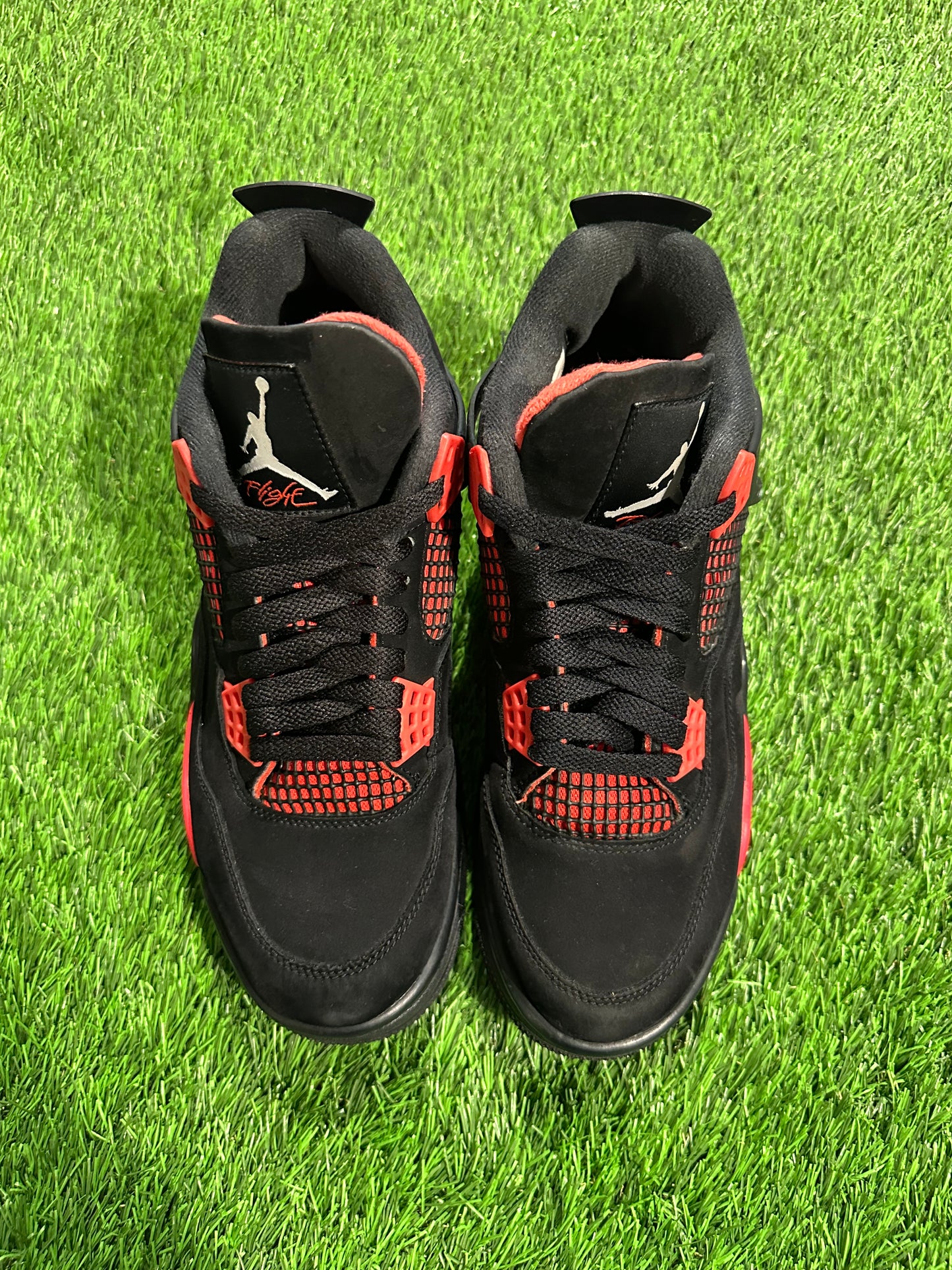 Jordan 4 Retro Red Thunder SIZE 8M/9.5W