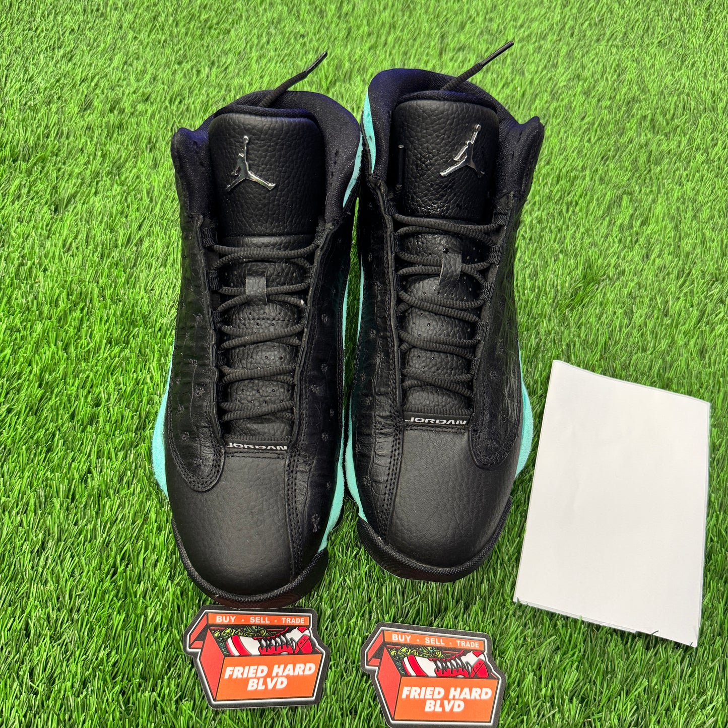 Jordan 13 Retro Black Island Green SIZE 8M/9.5W