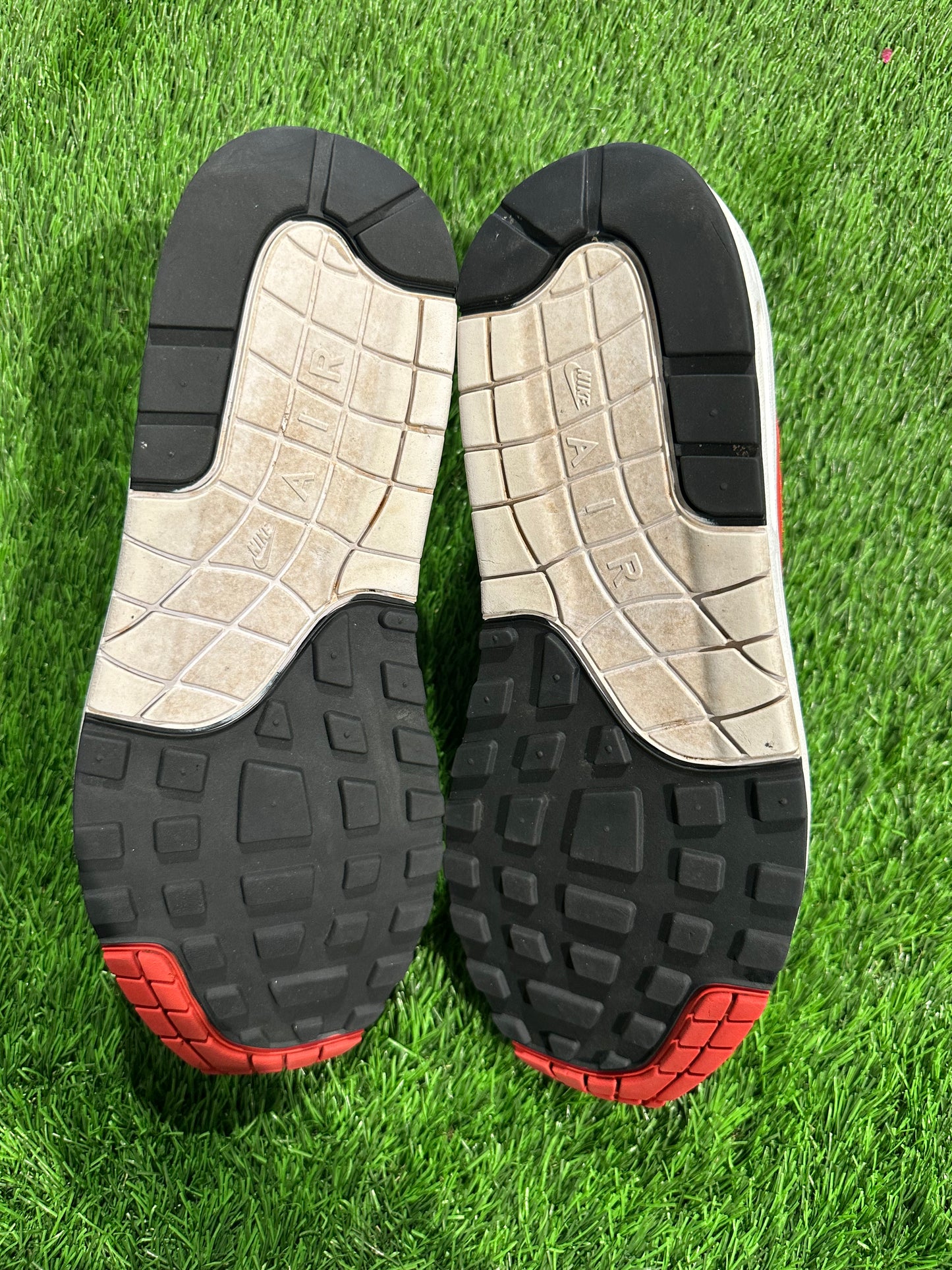 Air Max 1 Martian Sunrise SIZE 9.5M/11W