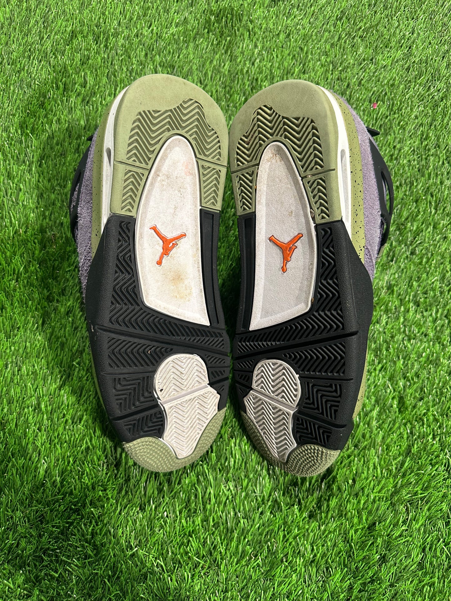 Jordan 4 Retro Canyon Purple (Women's)