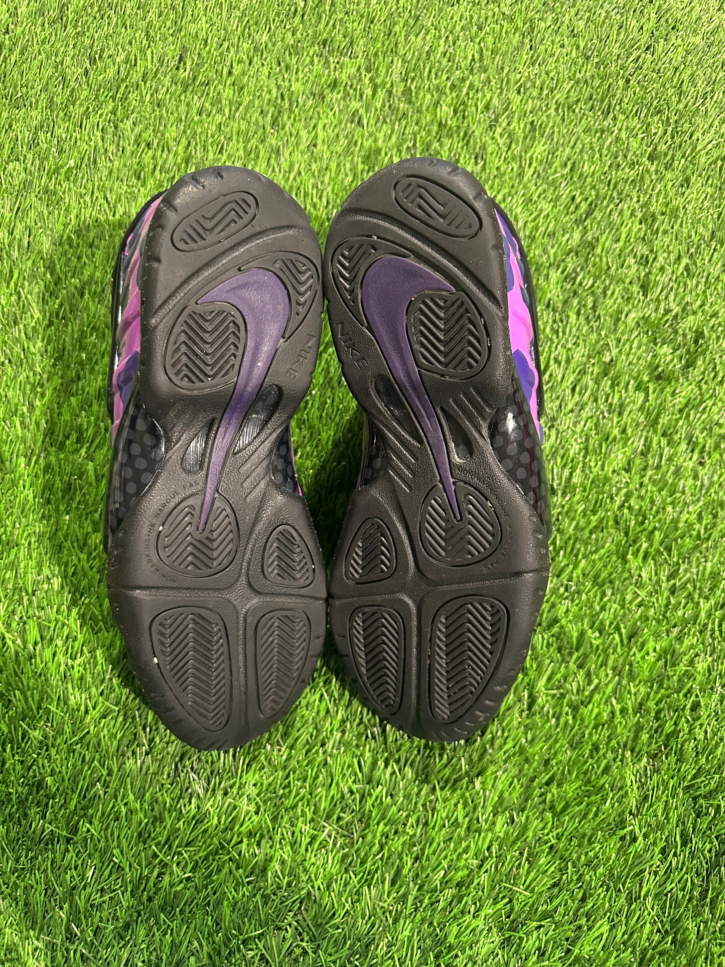 Air Little Posite Pro Purple Camo (GS) SIZE 5.5Y/7W