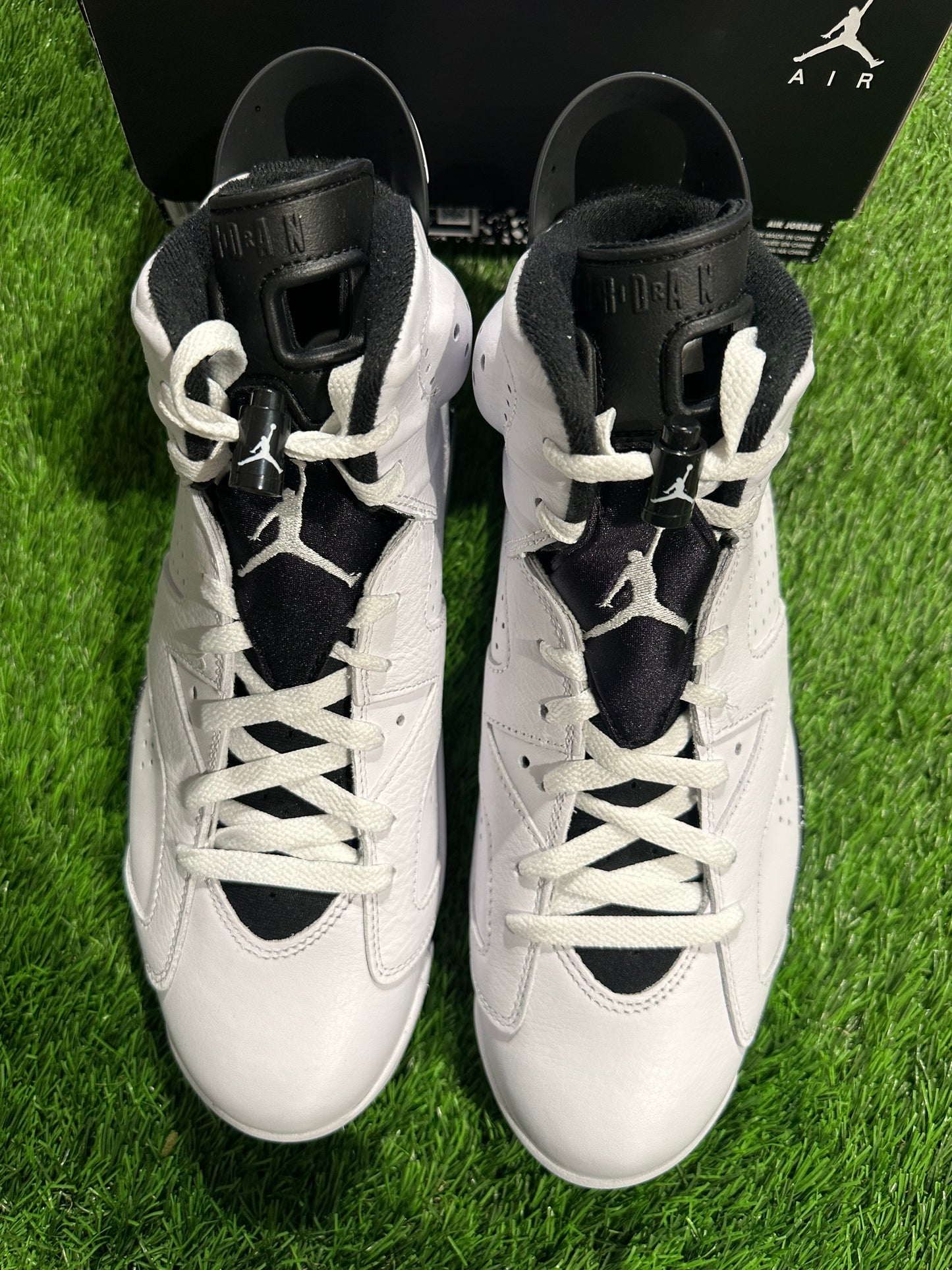 Jordan 6 Retro Reverse Oreo
