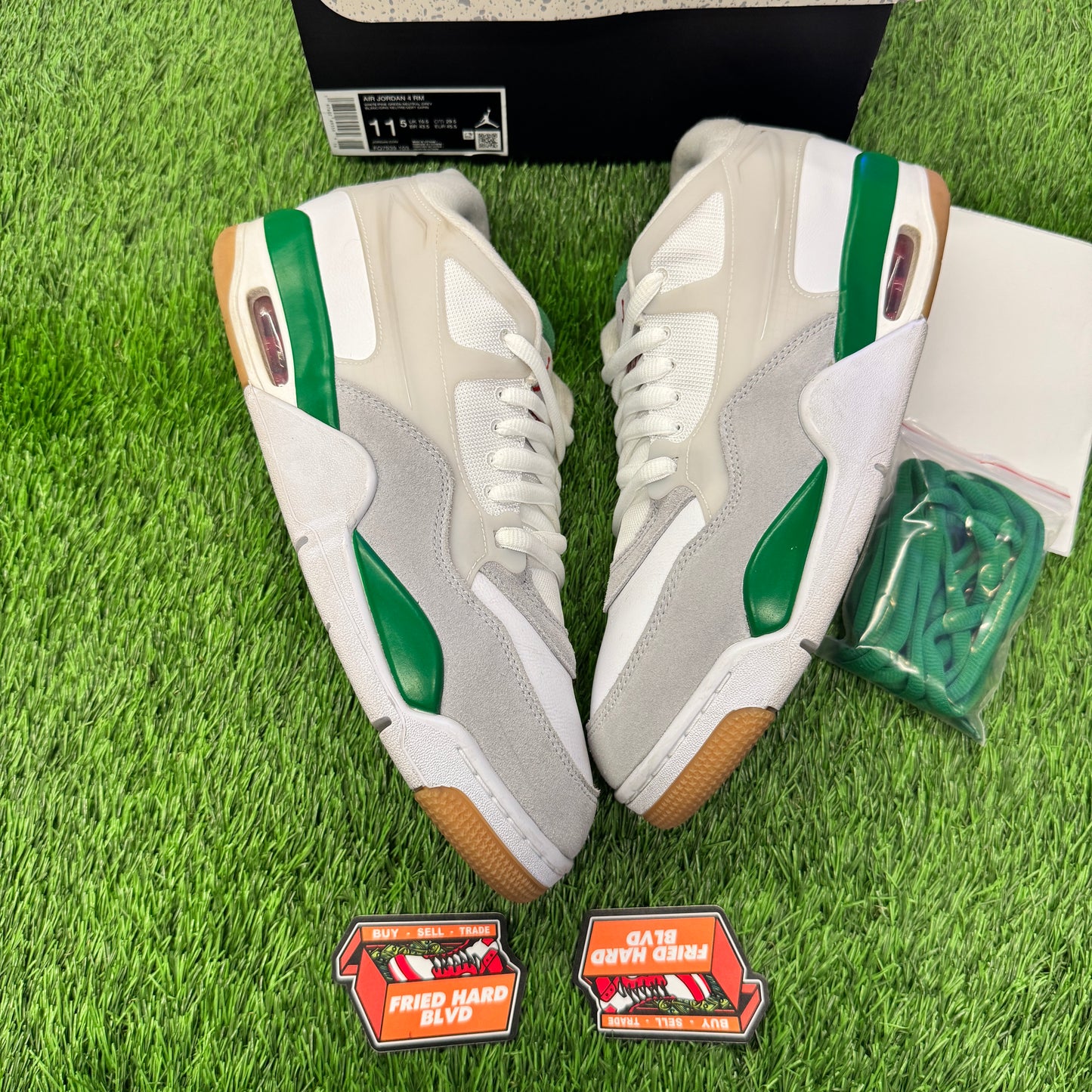 Jordan 4 RM Pine Green SIZE 11.5M/13W